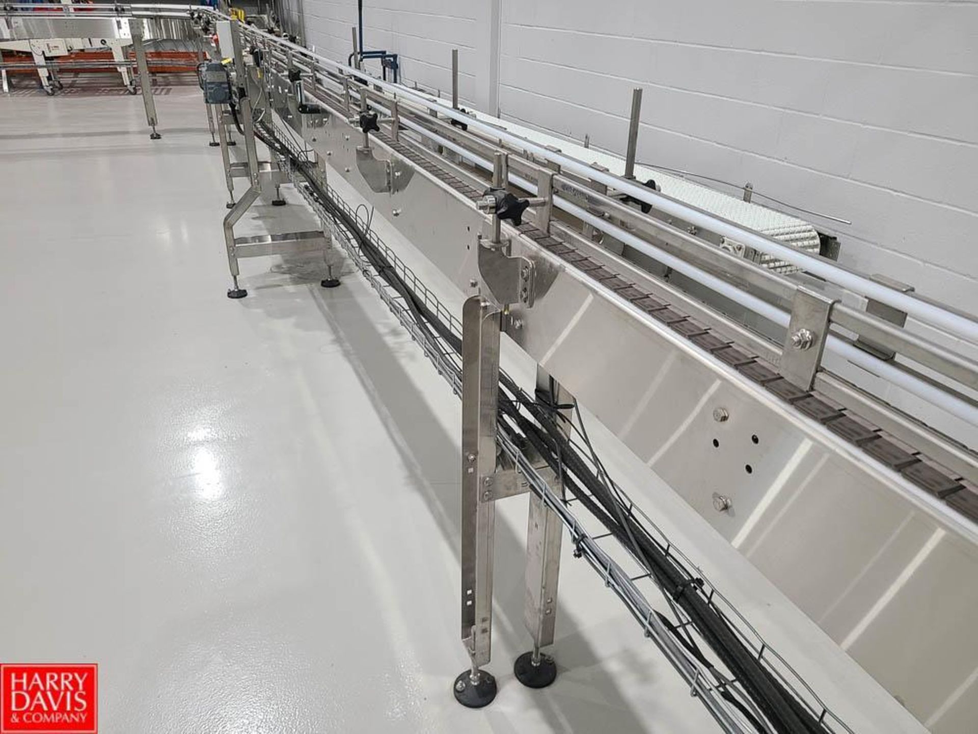 2021 Trio-Pac S/S Framed Product Conveyor, S/N: C27126T01 with Plastic Table Top Chain, 90° Turns - Image 6 of 13