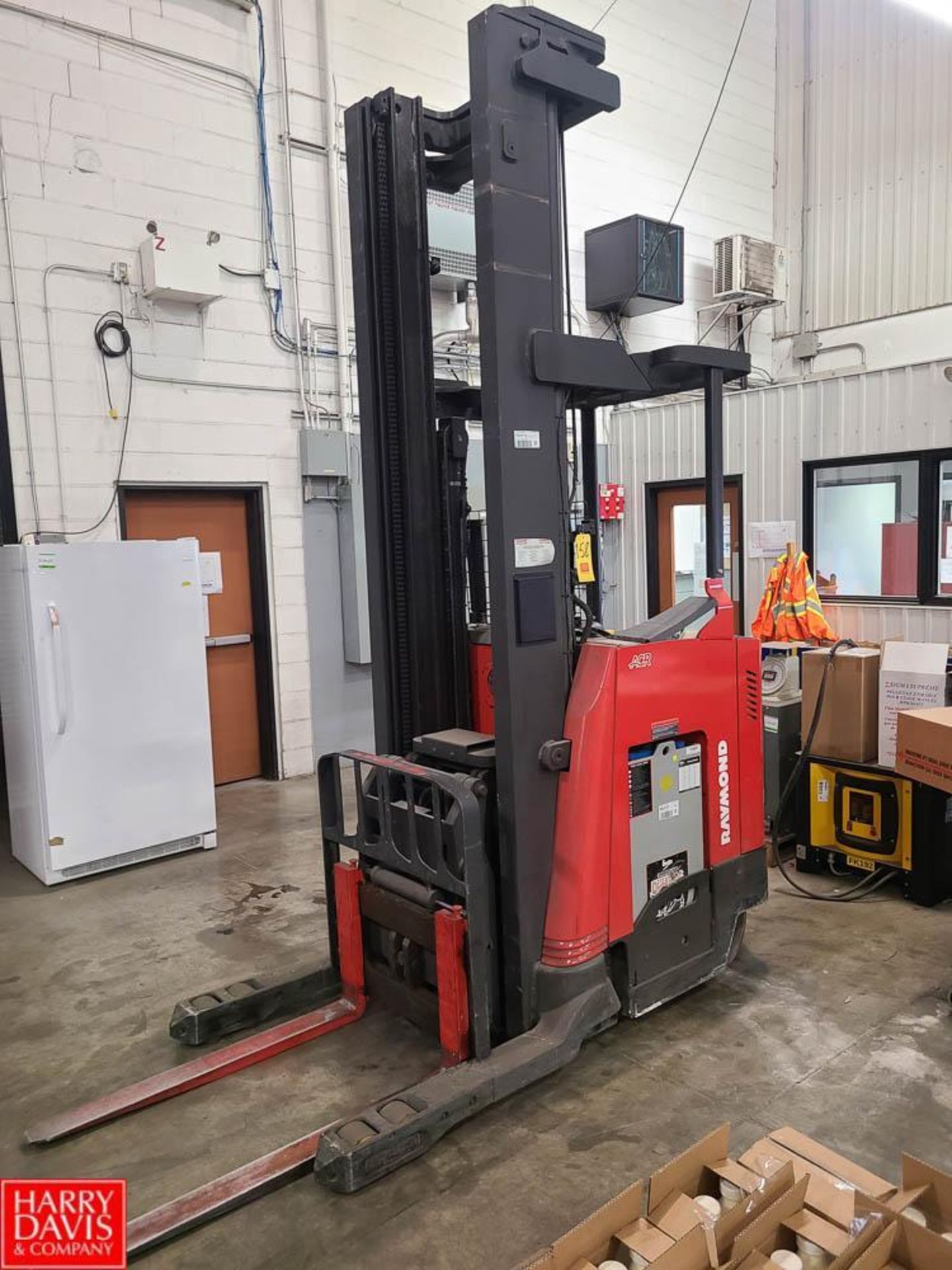 2016 Raymond 3,000 LB (1,360 Kg) Capacity 3-Stage Side-Shift Reach Truck, Model: 730-DR30TT