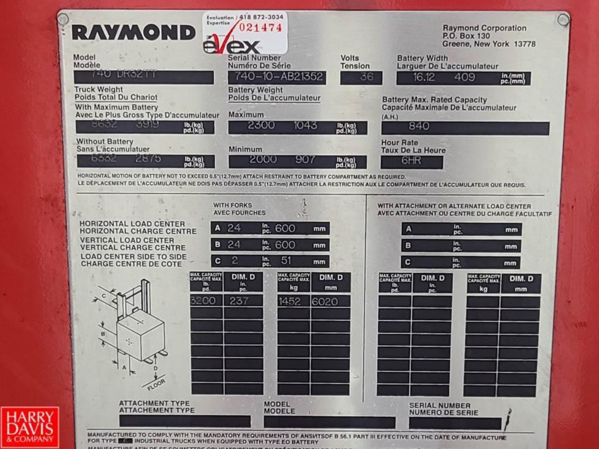 Raymond 3,200 LB (1,450 Kg) Capacity 3-Stage Side-Shift Reach Truck, Model: 740-DR32TT, S/N: 740-10 - Image 4 of 6