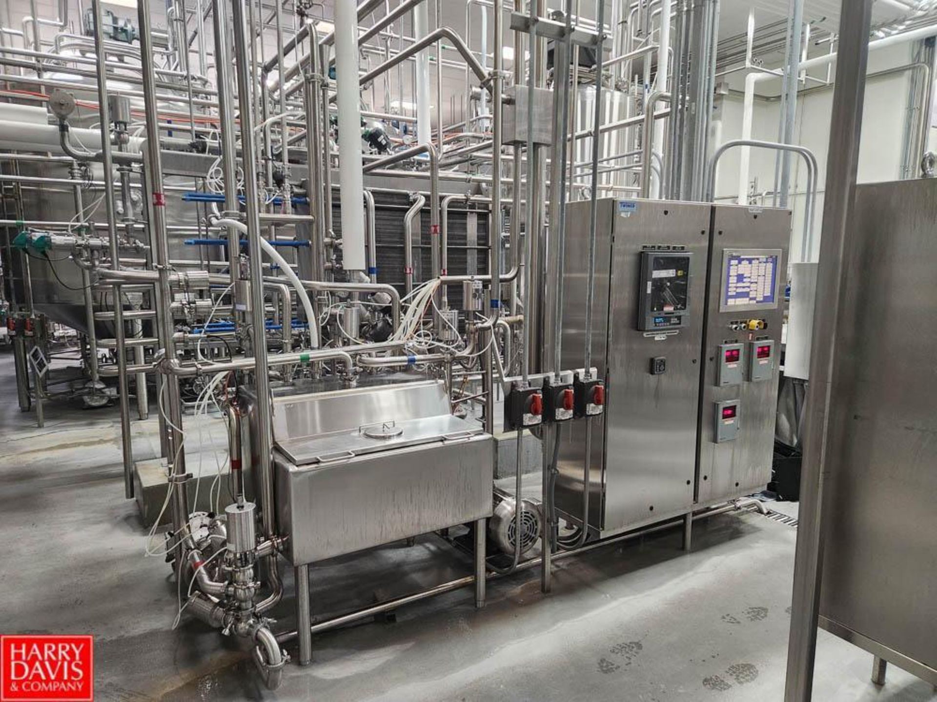 APV Pasteurization System, 2,520 GPH 24,000 LB/HR Yogurt Milk HTST, Model: VEGA028 R-16 - Image 7 of 7