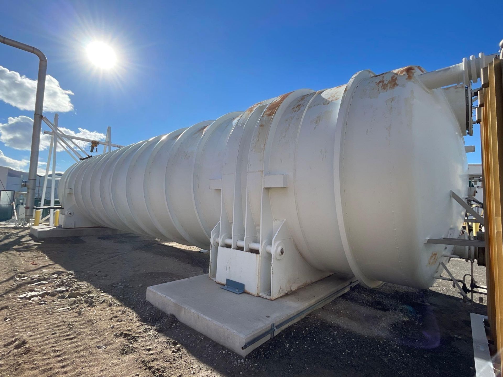 30,000 Gal. Liquid Nitrogen Tank - Image 4 of 13