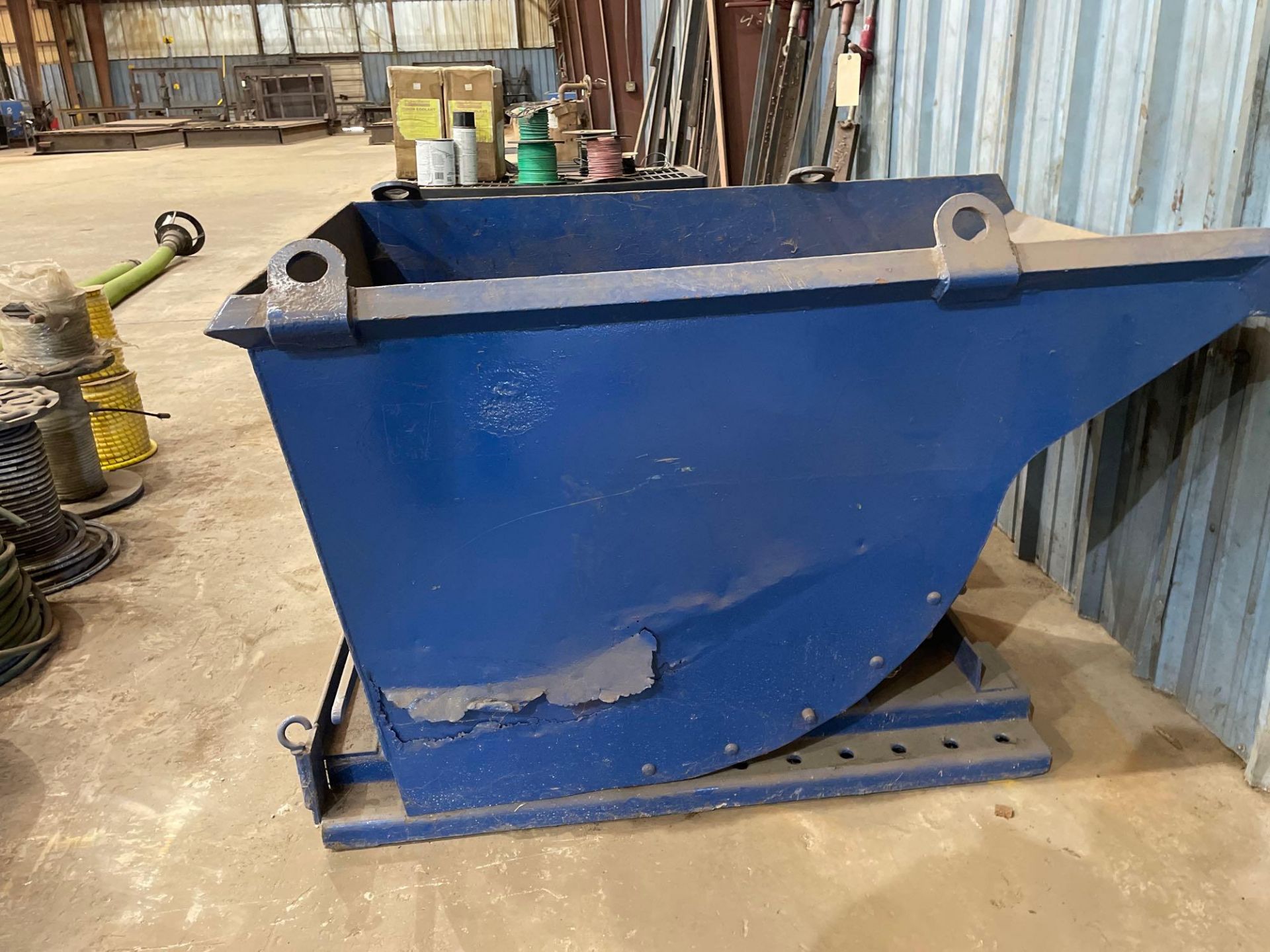 Metal Hopper