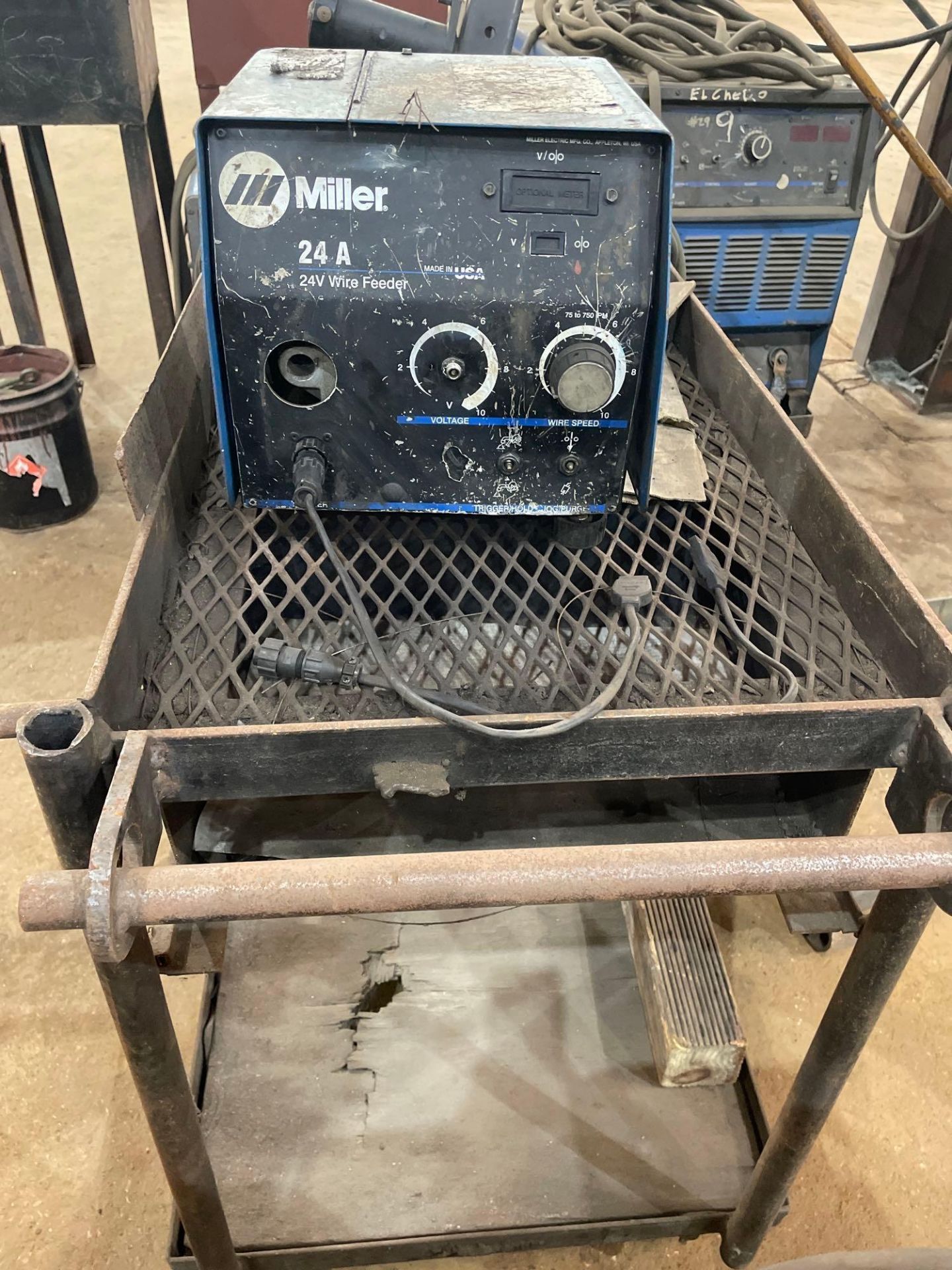 Miller Deltaweld 452 CV/DC Welding Power Source, with Miller 24A Wire Feeder - Image 2 of 8