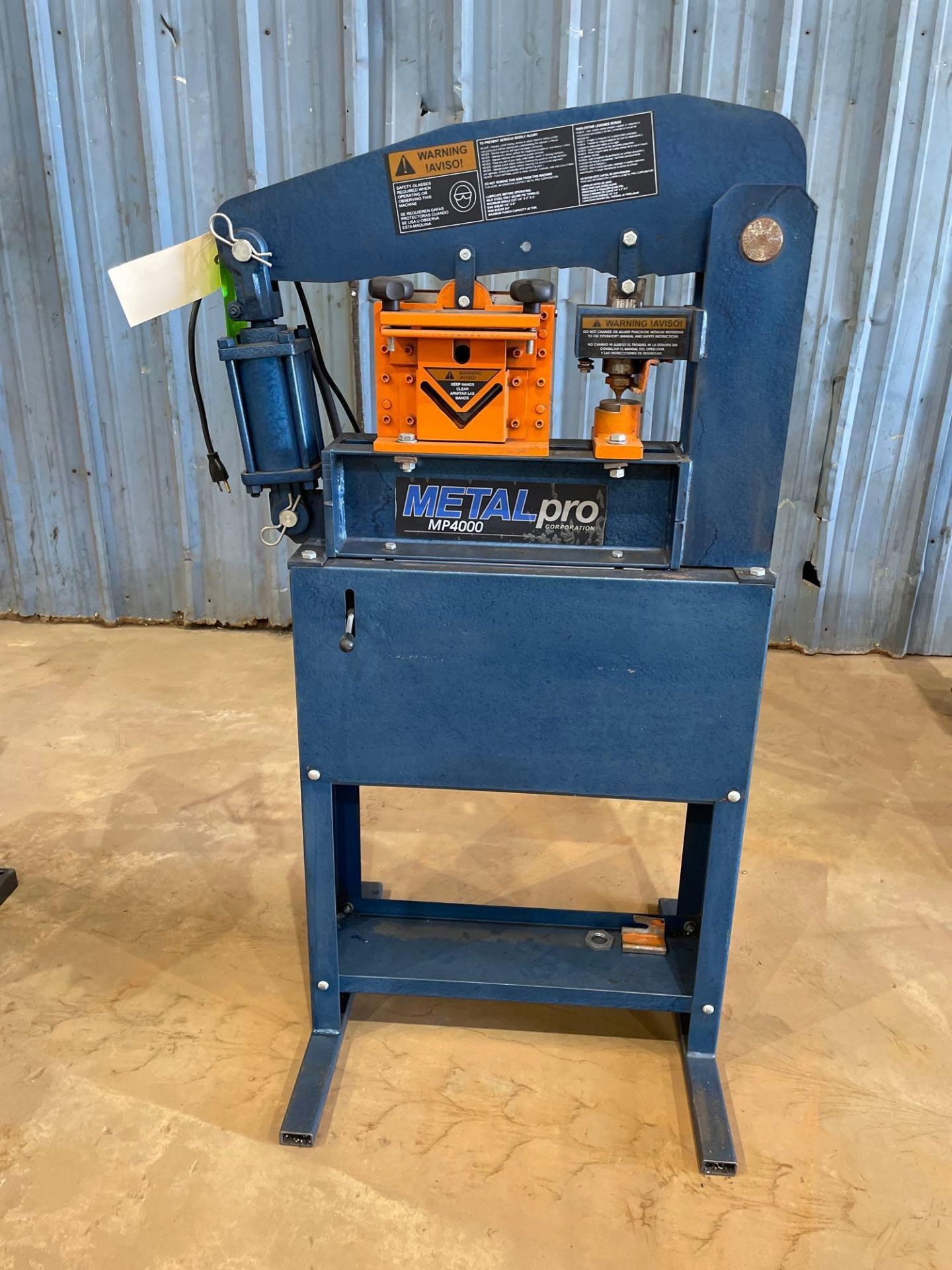 Metal Pro Ironworker MP4000 - Image 2 of 7