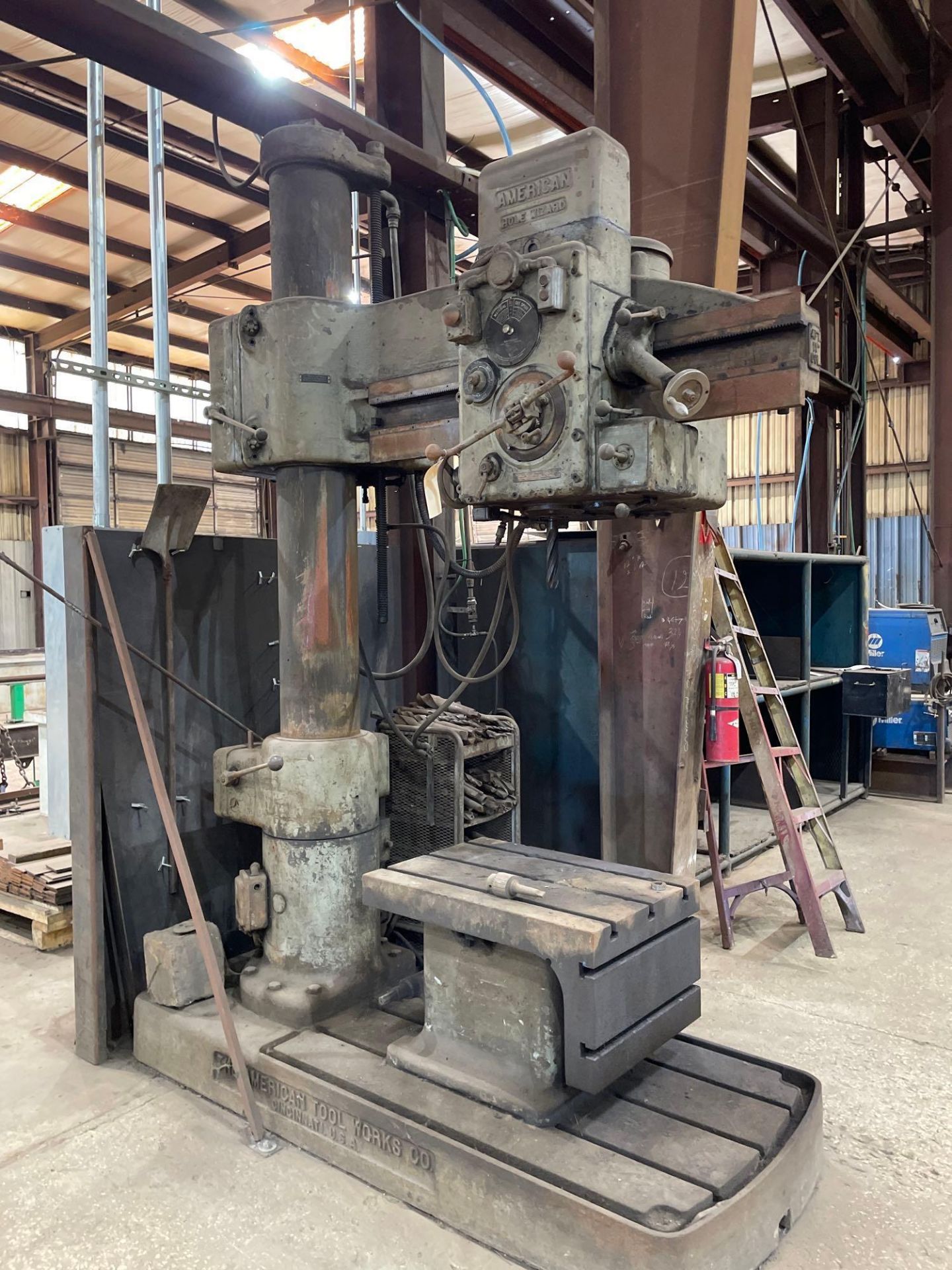 4’ 11” American Hole Wizard Radial Drill