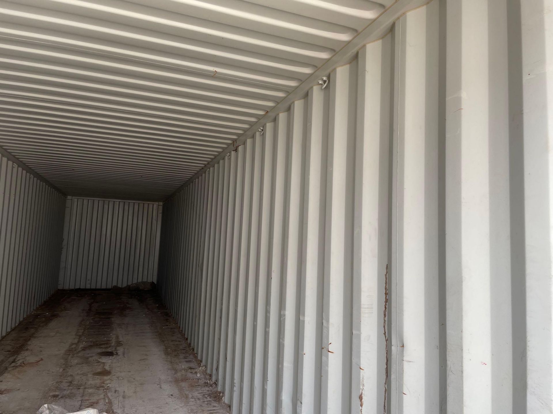 40Ft Container, Contents not included - Image 4 of 7