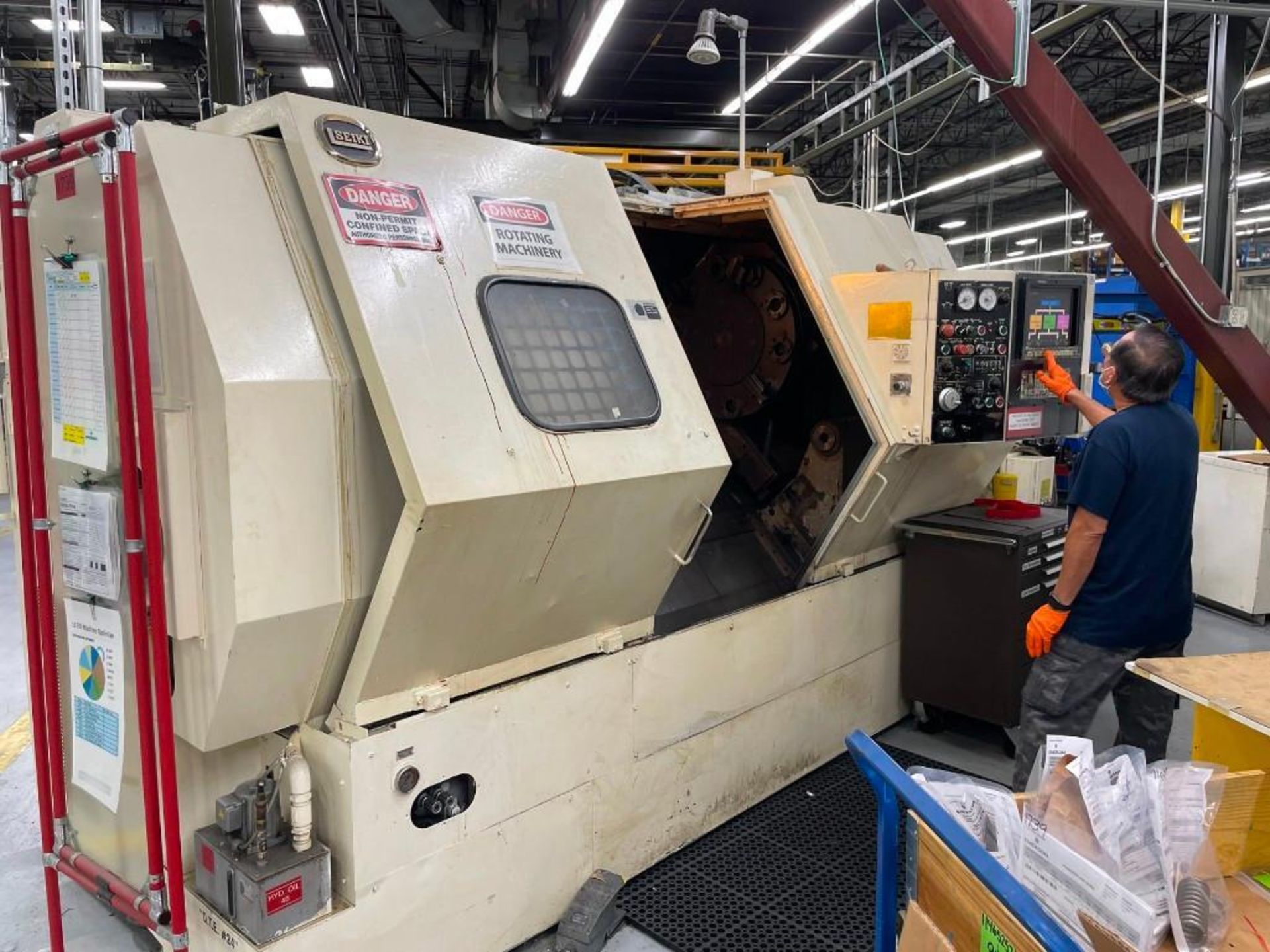 Hitachi Seiki HITEC-TURN 25S CNC Slant Bed Lathe