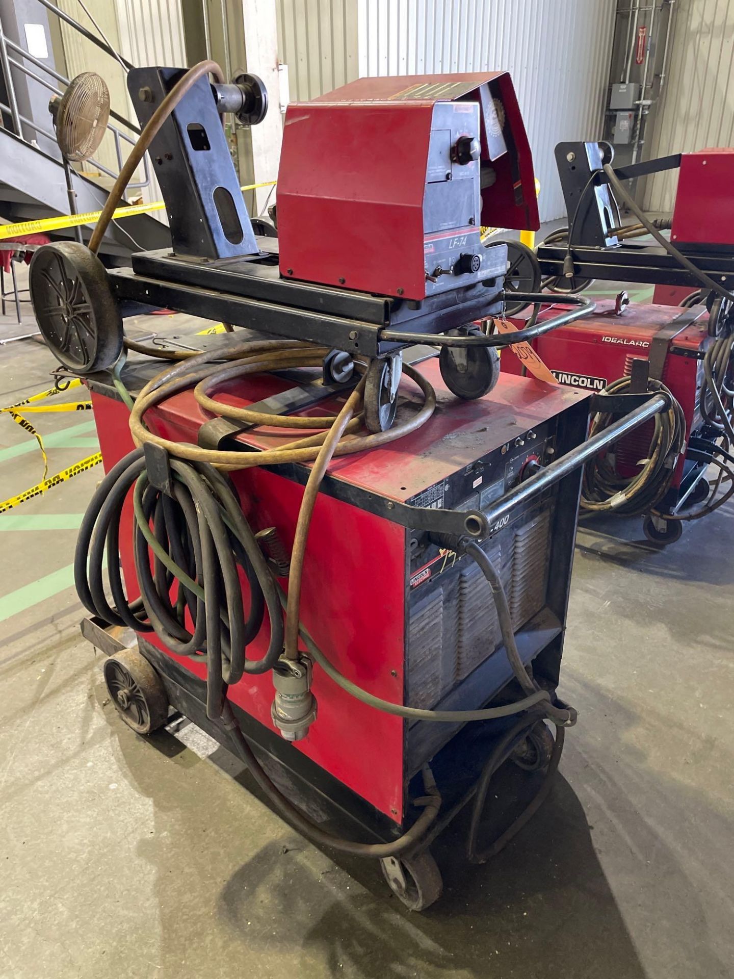 Lincoln Electric CV-400 Welder Power Source Lincoln Electric LF-74 Wire Feeder, on cart - Image 9 of 9