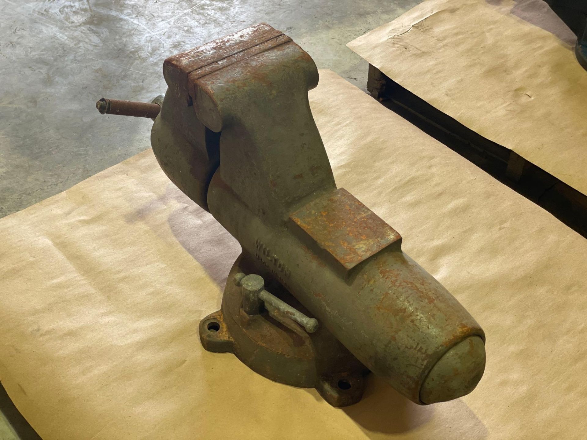 6” Wilton Heavy Duty Vise C-3 - Image 4 of 4