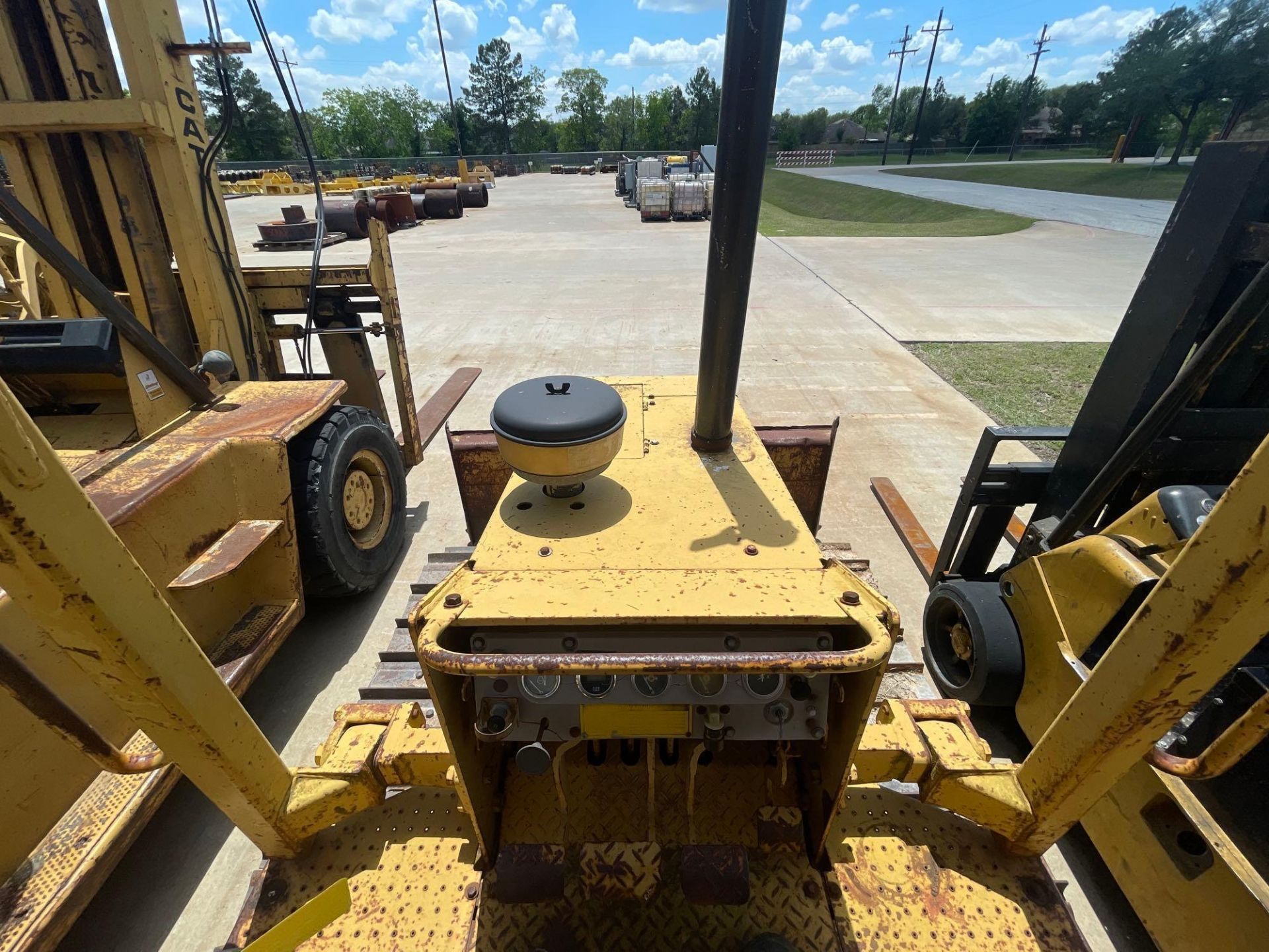 Caterpillar Model D3C Tracked Dozer - Image 10 of 15