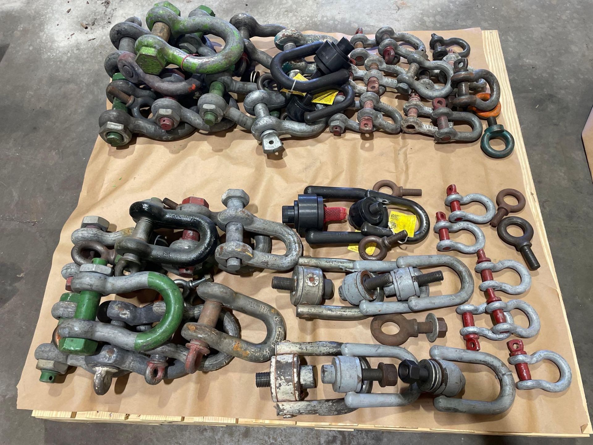 Pallet of Shackles, Assorted Size - Image 3 of 5