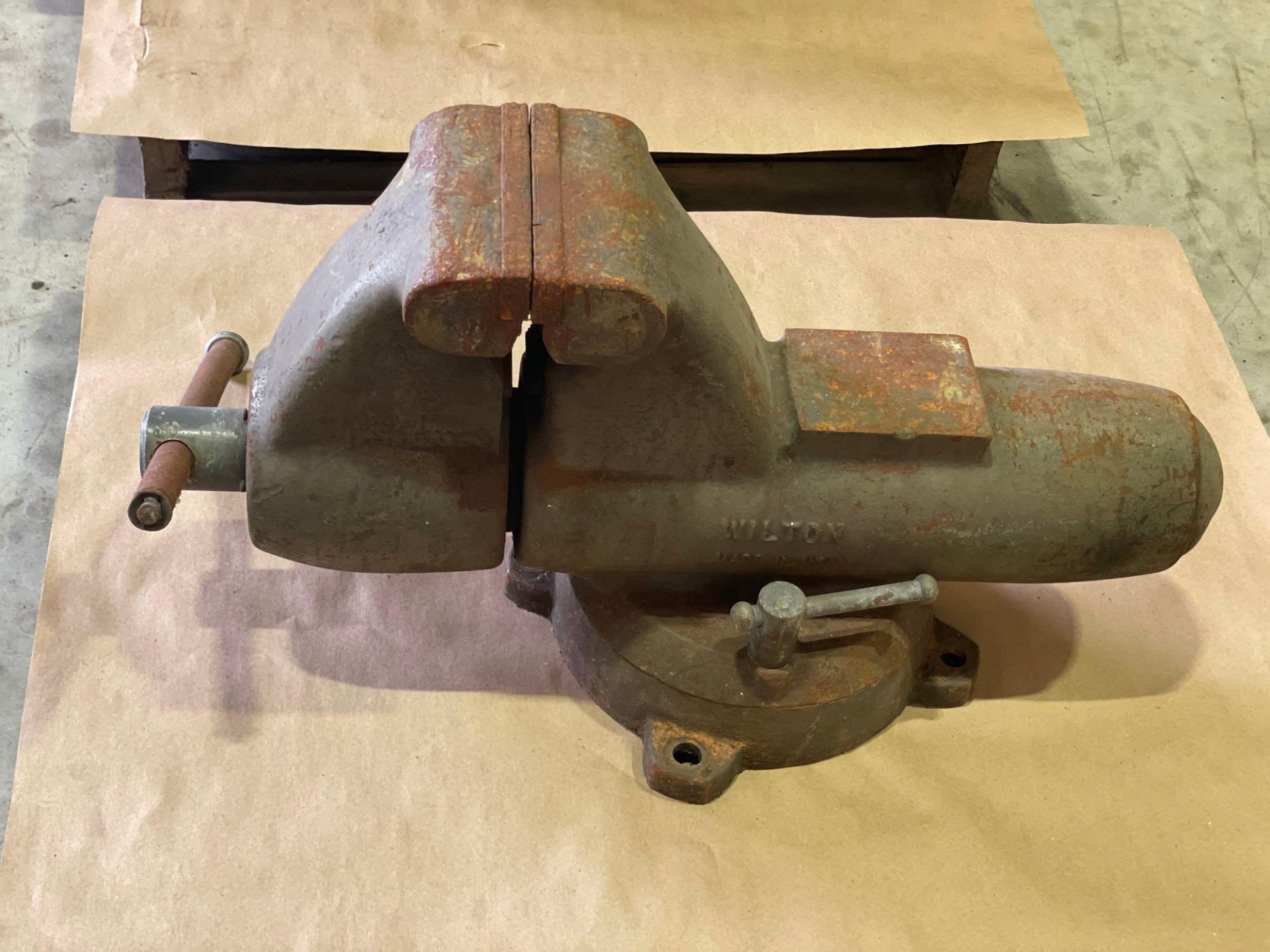 6” Wilton Heavy Duty Vise C-3 - Image 3 of 4