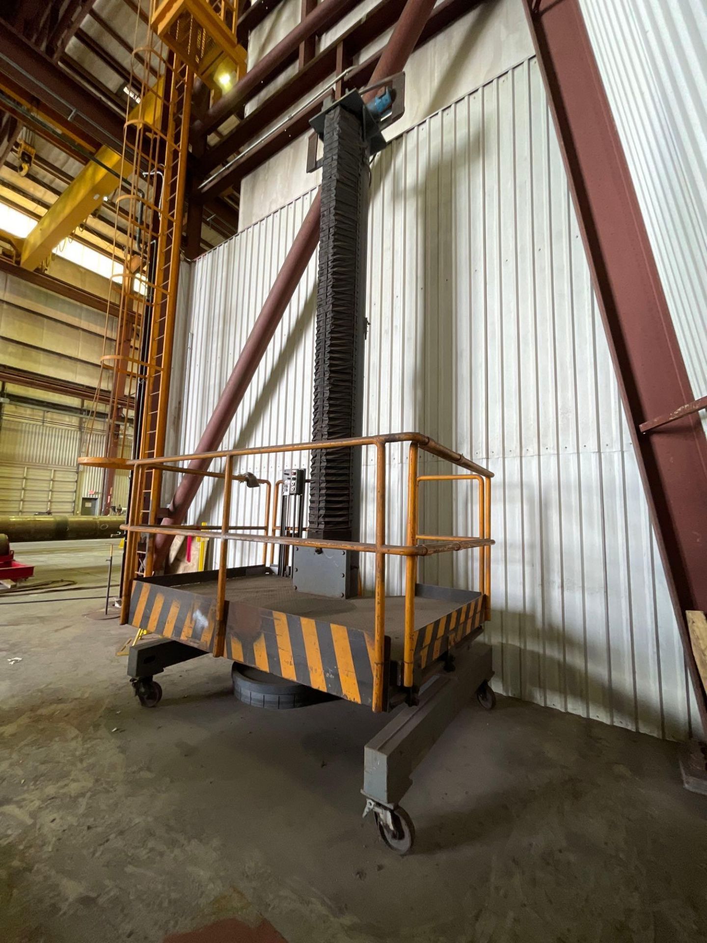 Heavy Duty Custom Built Platform Elevator Lift, Max. Capacity 1,500 Lbs. - Image 2 of 7