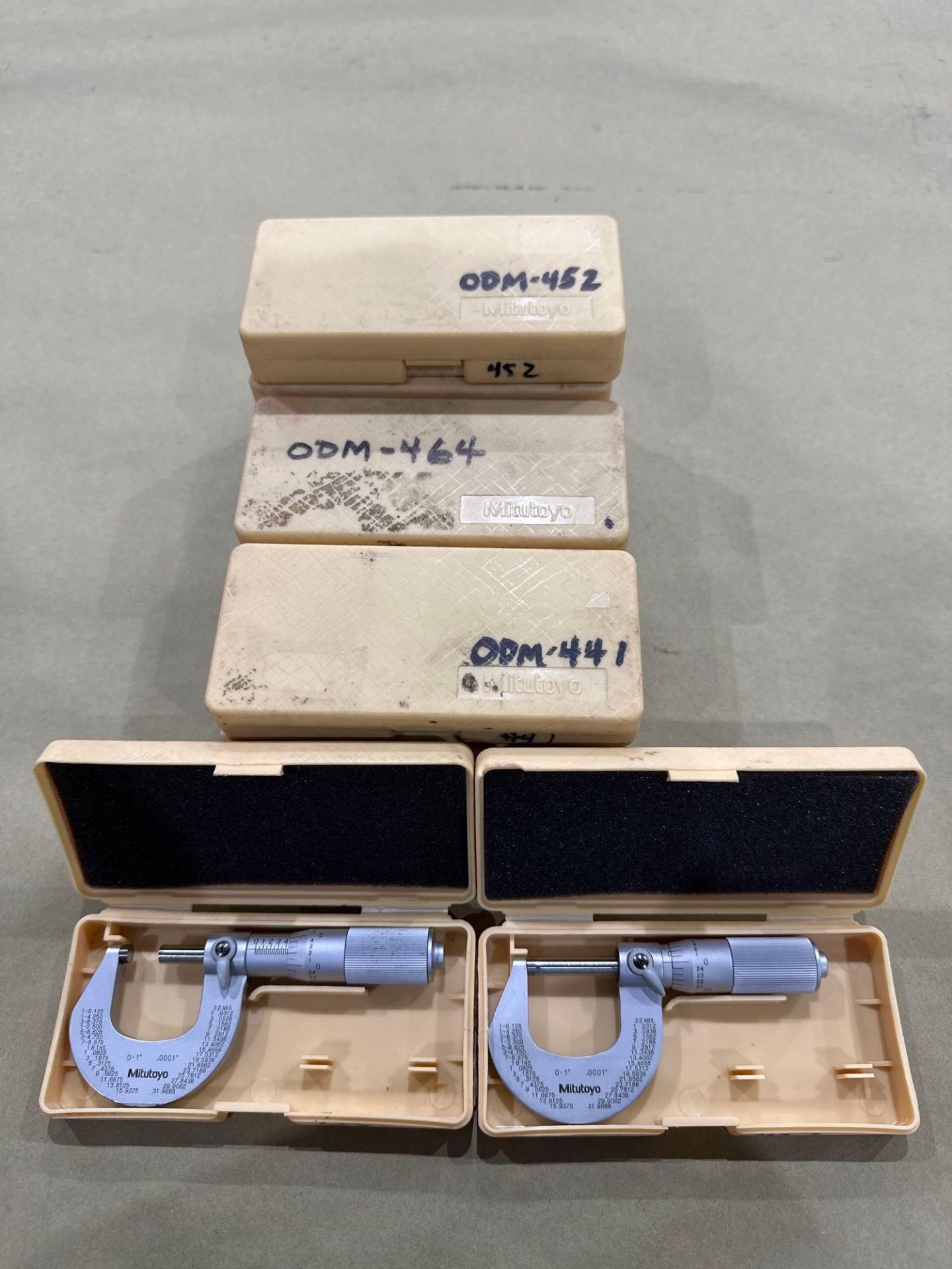 Lot of 12: Mitutoyo Mechanical OD Micrometer M225-1”, 0-1” Range, .0001” Graduation in plastic boxes - Image 6 of 6