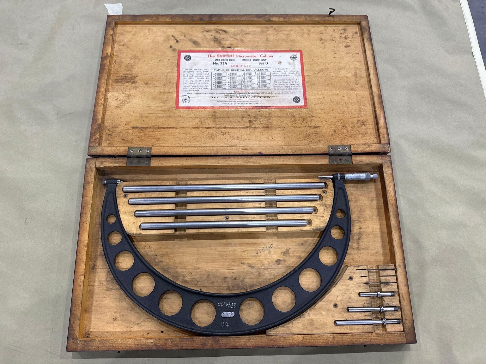 Starrett OD Micrometer Set No. 224,  12 to 16” range, with interchangeable anvils, in wood case - Image 3 of 8