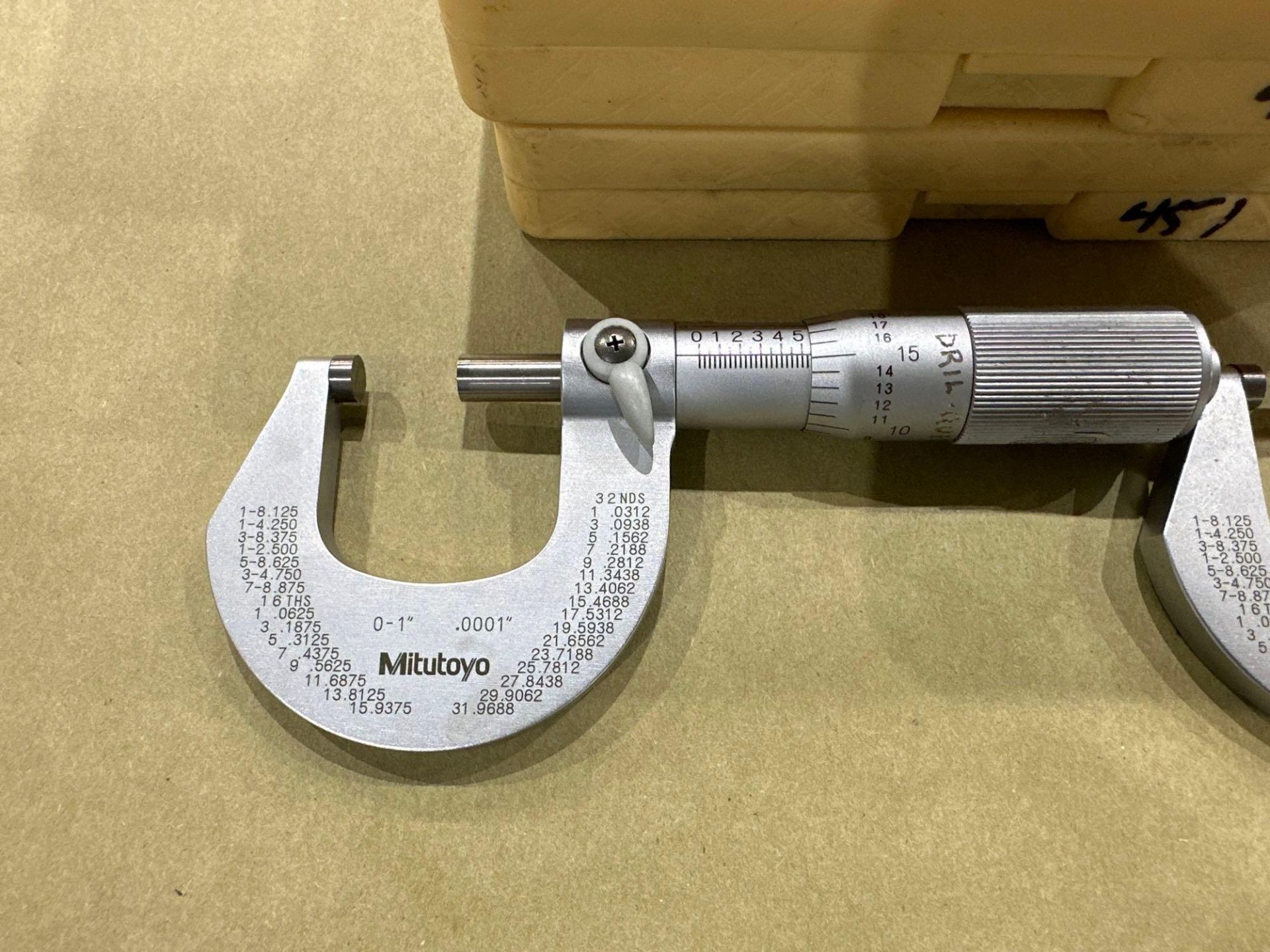Lot of 12: Mitutoyo Mechanical OD Micrometer M225-1”, 0-1” Range, .0001” Graduation in plastic boxes - Image 6 of 7