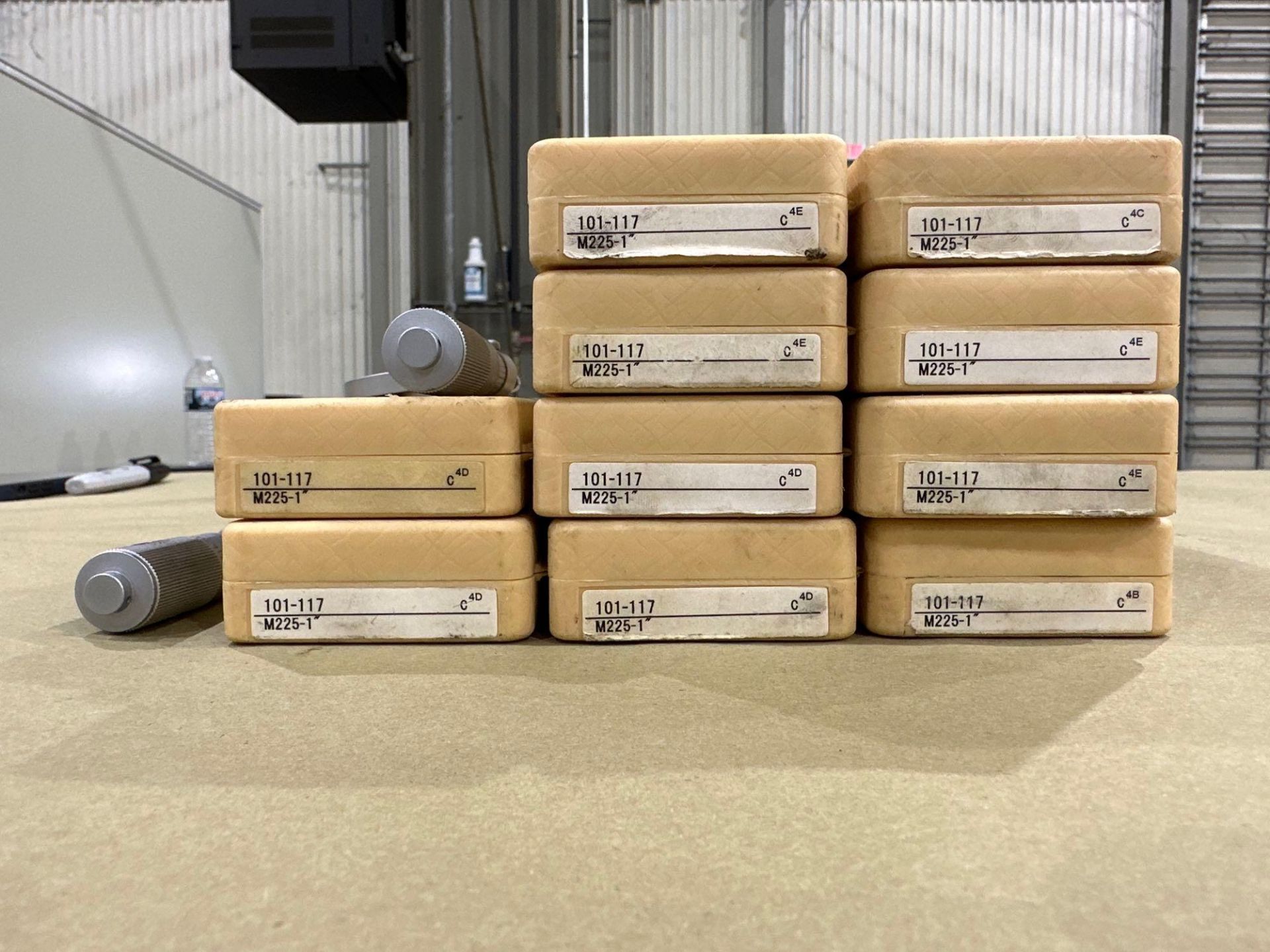 Lot of 12: Mitutoyo Mechanical OD Micrometer M225-1”, 0-1” Range, .0001” Graduation in plastic boxes - Image 3 of 7