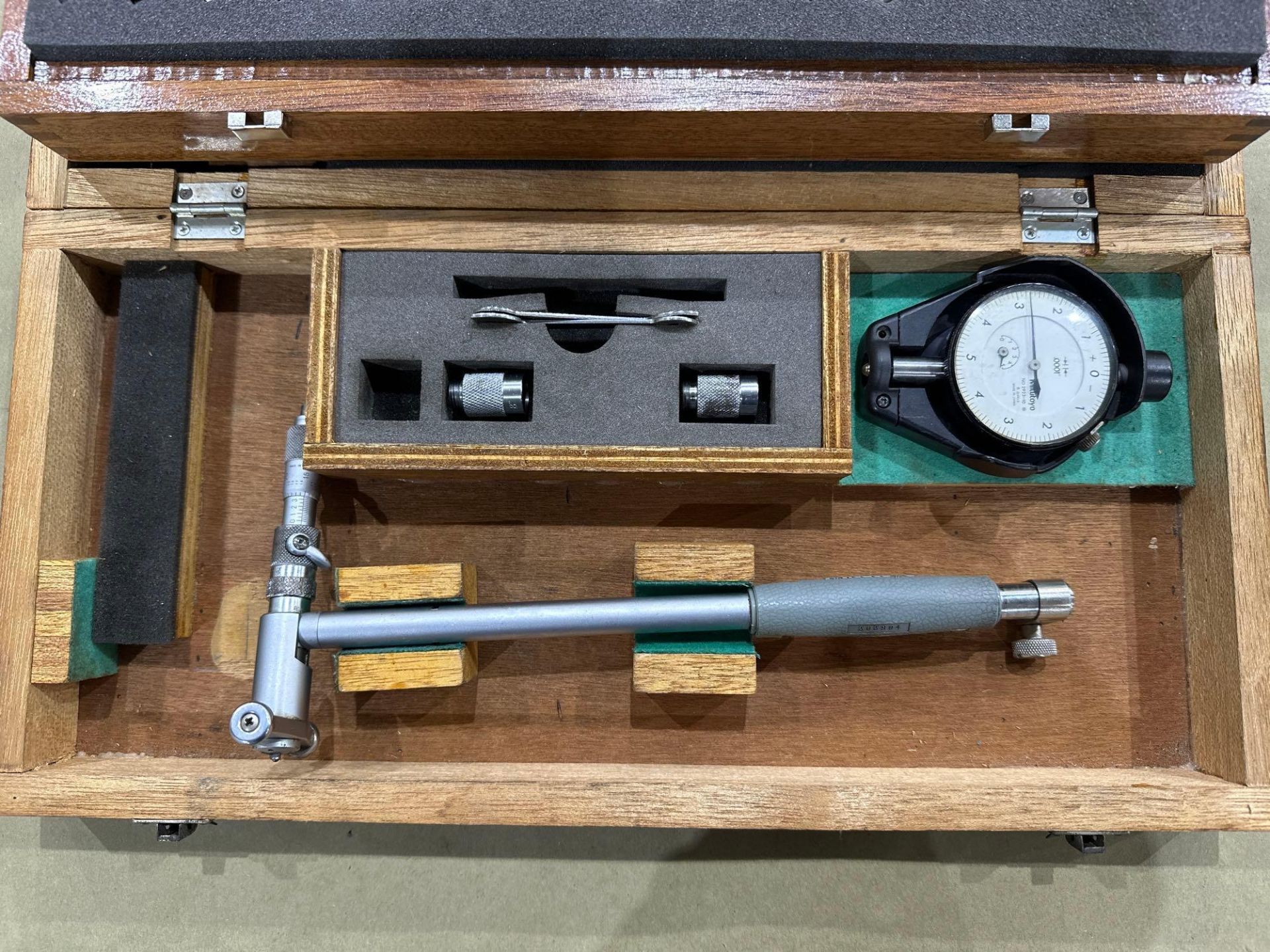 Lot of 2: (1) Mitutoyo Bore Gage, (1) Cylinder Gauge with SPI Digital Dial Indicator - Image 3 of 11