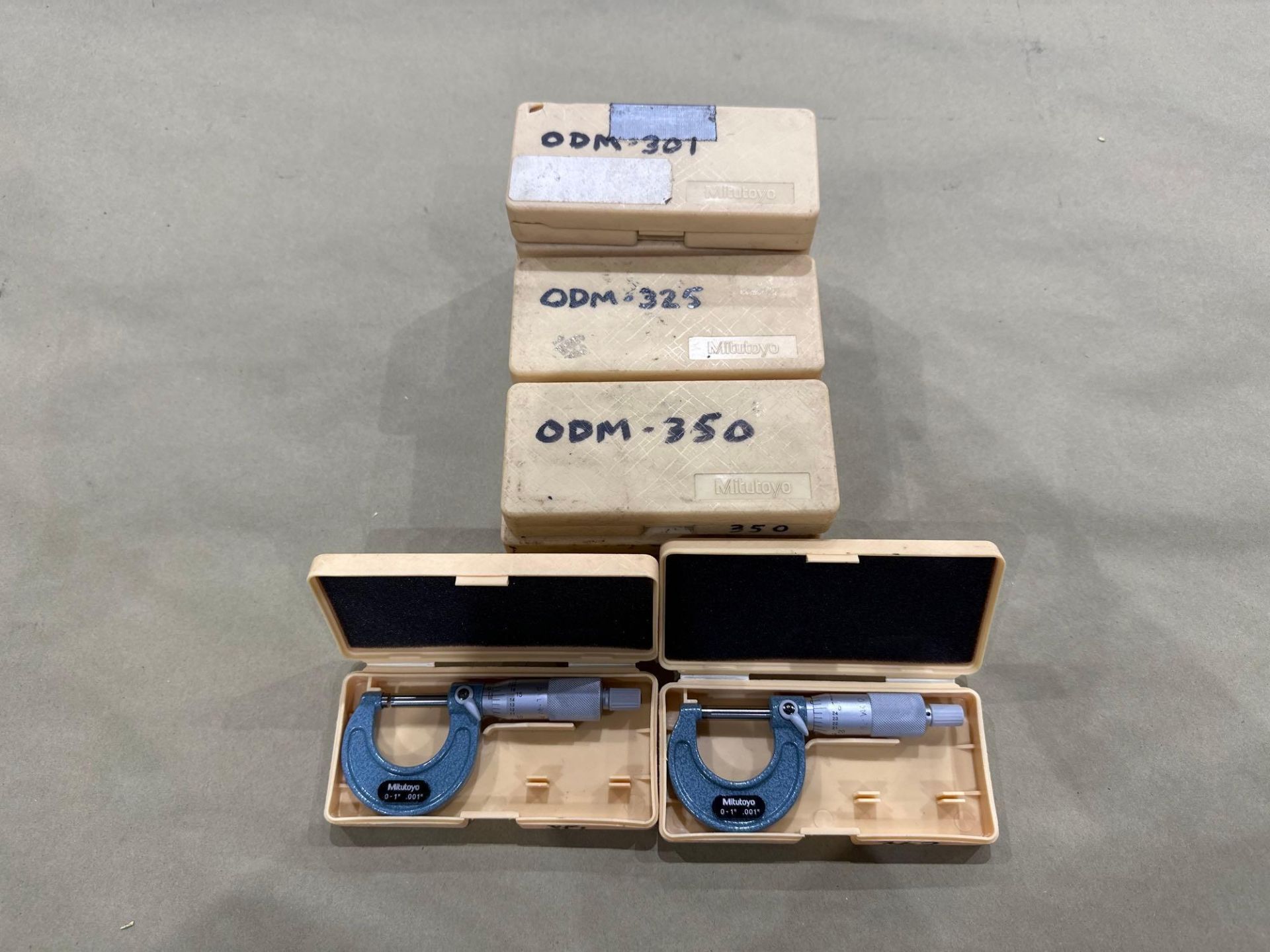 Lot of 12: Mitutoyo Mechanical OD Micrometer M110-1”, 0-1” Range, .001” Graduation, in plastic boxes - Image 7 of 7