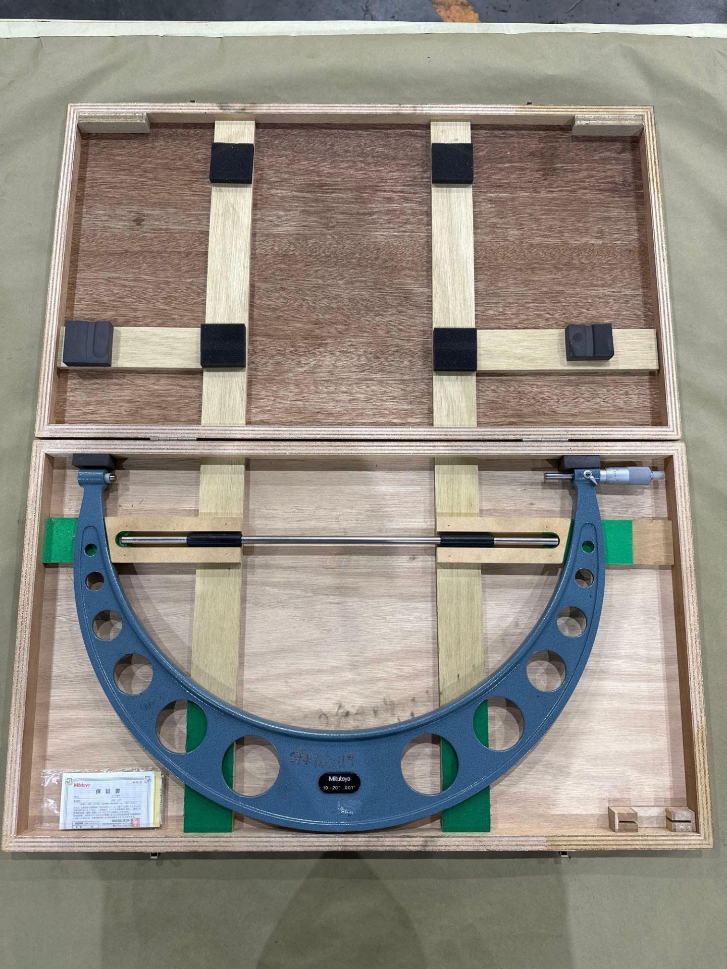 Mitutoyo Mechanical OD Micrometer No. 103-196, 19–20” Range, .001” Graduation, in wood case - Image 3 of 8