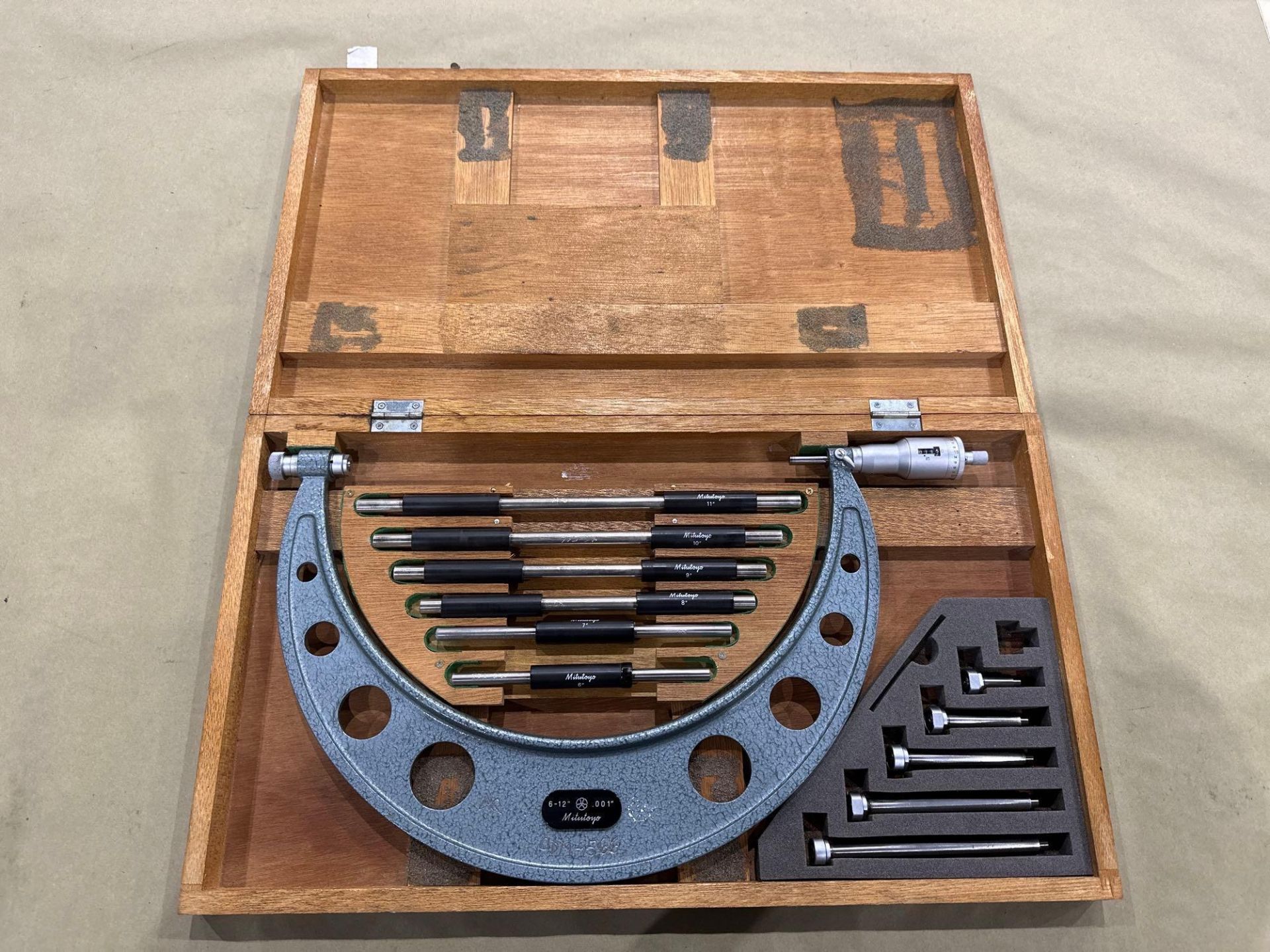 Mitutoyo OD Micrometer No. 204-138, Range 6-12" with interchangeable anvils - Image 3 of 7