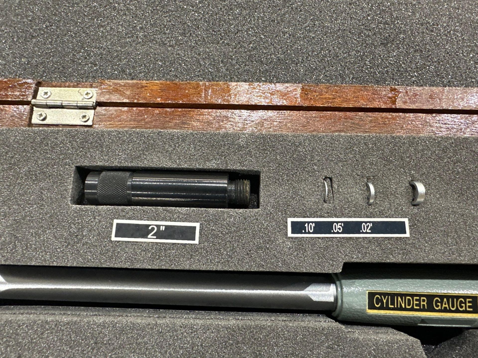 Lot of 2: (1) Mitutoyo Bore Gage, (1) Cylinder Gauge with SPI Digital Dial Indicator - Image 9 of 11