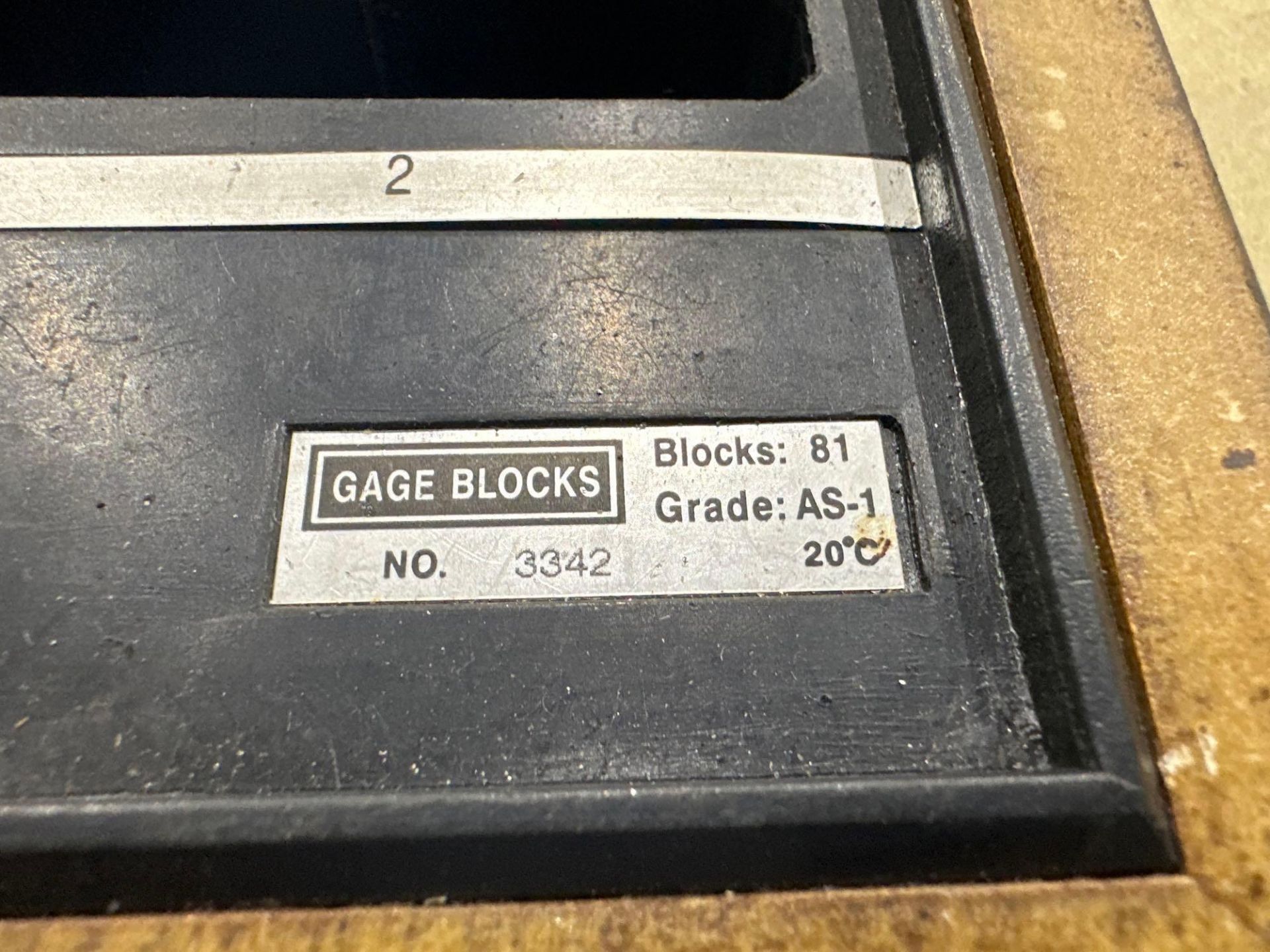 Lot of 2 Gage Blocks: (1) H&HiP Gage Block No. 3342 and (1) Gage Block Brand N/A with Extra Blocks - Image 10 of 13