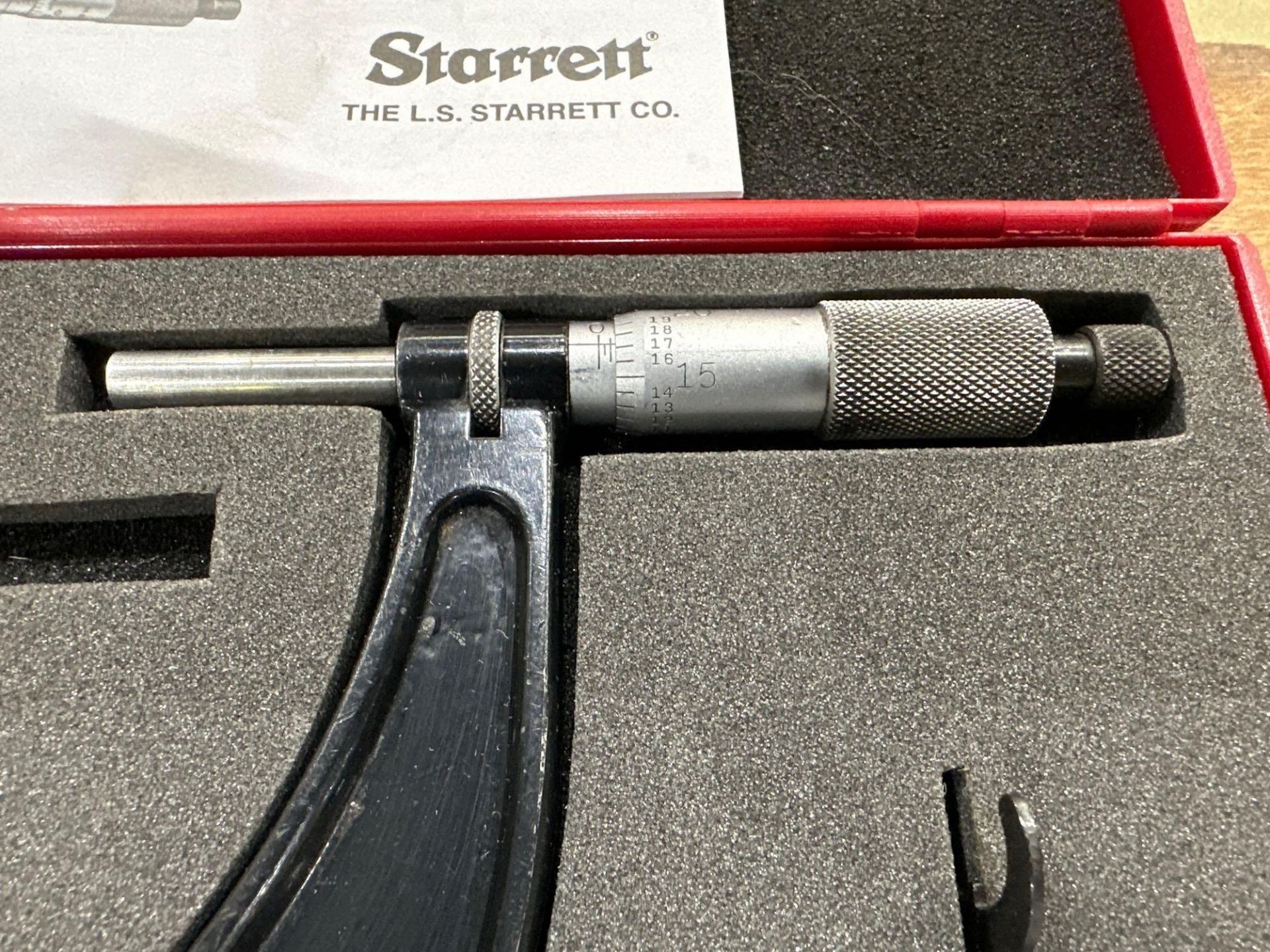 Lot of 2 OD Micrometers: (1) Mitutoyo OD Micrometer 6–7” Range, (1) Starrett No.436 5-6" Range - Image 7 of 9