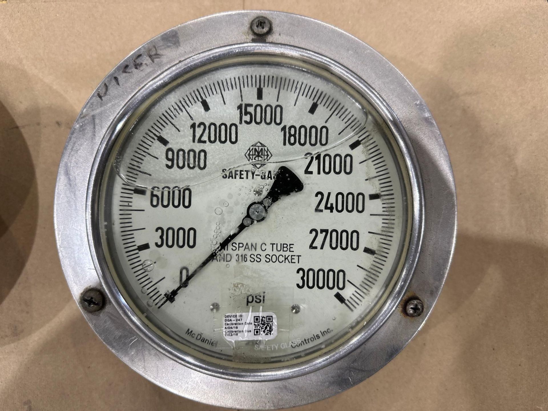 Pallet of Gauges. Various Brands, Various PSI. See Photo - Image 3 of 12