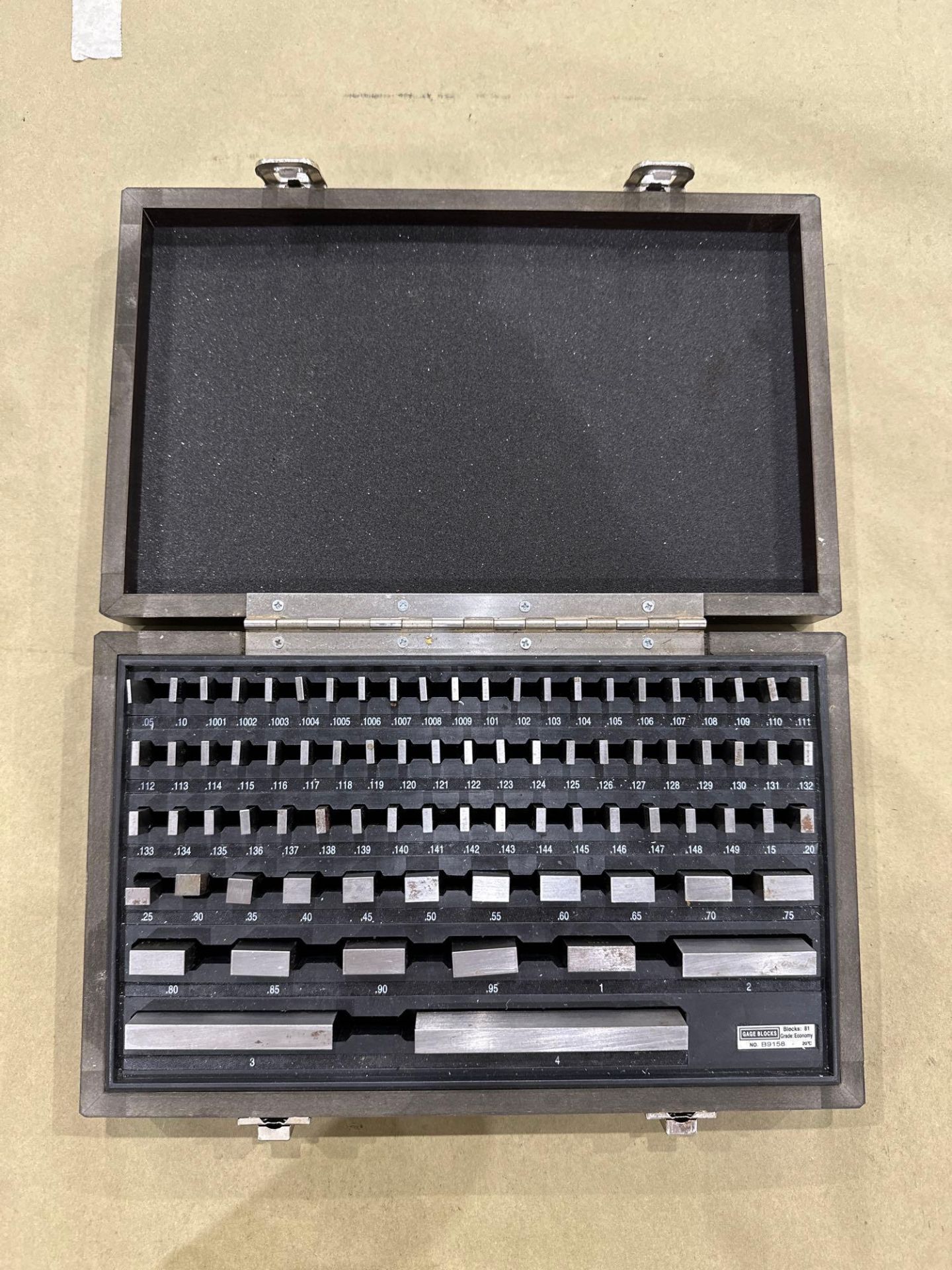 H&HiP Gage Block No. B9158 81 pc. Steel Rectangular Set, Ranging from: .05 to 4, Grade: Economy. - Image 4 of 9