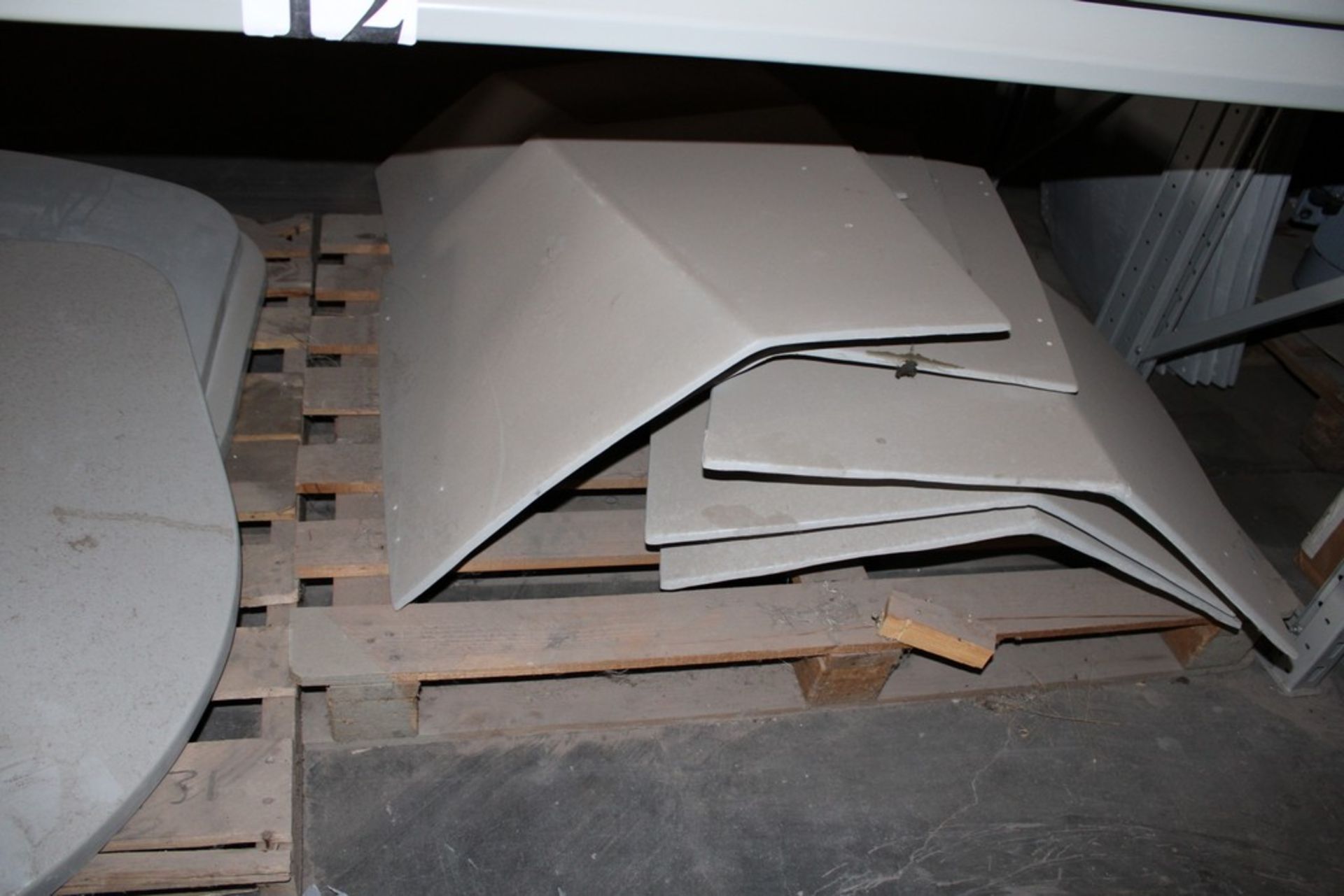 FIBERGLASS SHIELDS/PANELS - Image 3 of 3