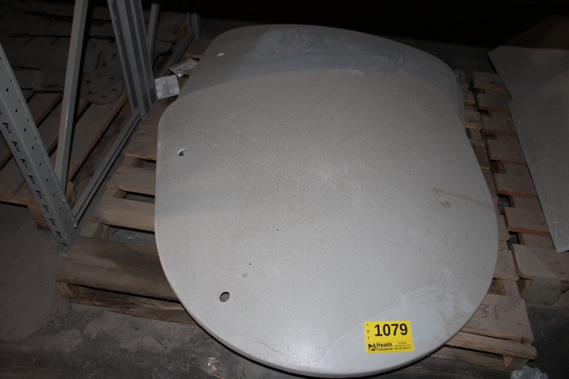 FIBERGLASS SHIELDS/PANELS - Image 2 of 3