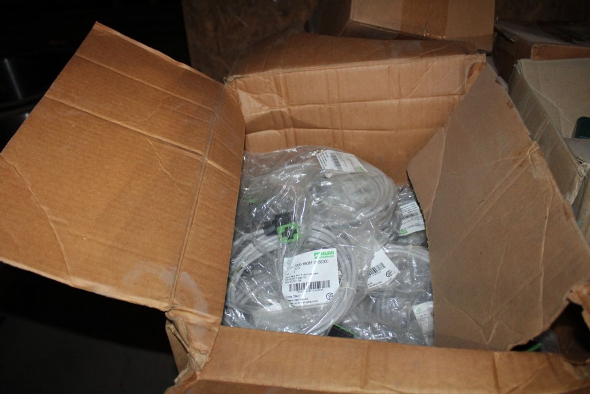 LARGE QUANTITY OF BOLTS, WIRE, BRACKETS, ETC. - Image 2 of 4