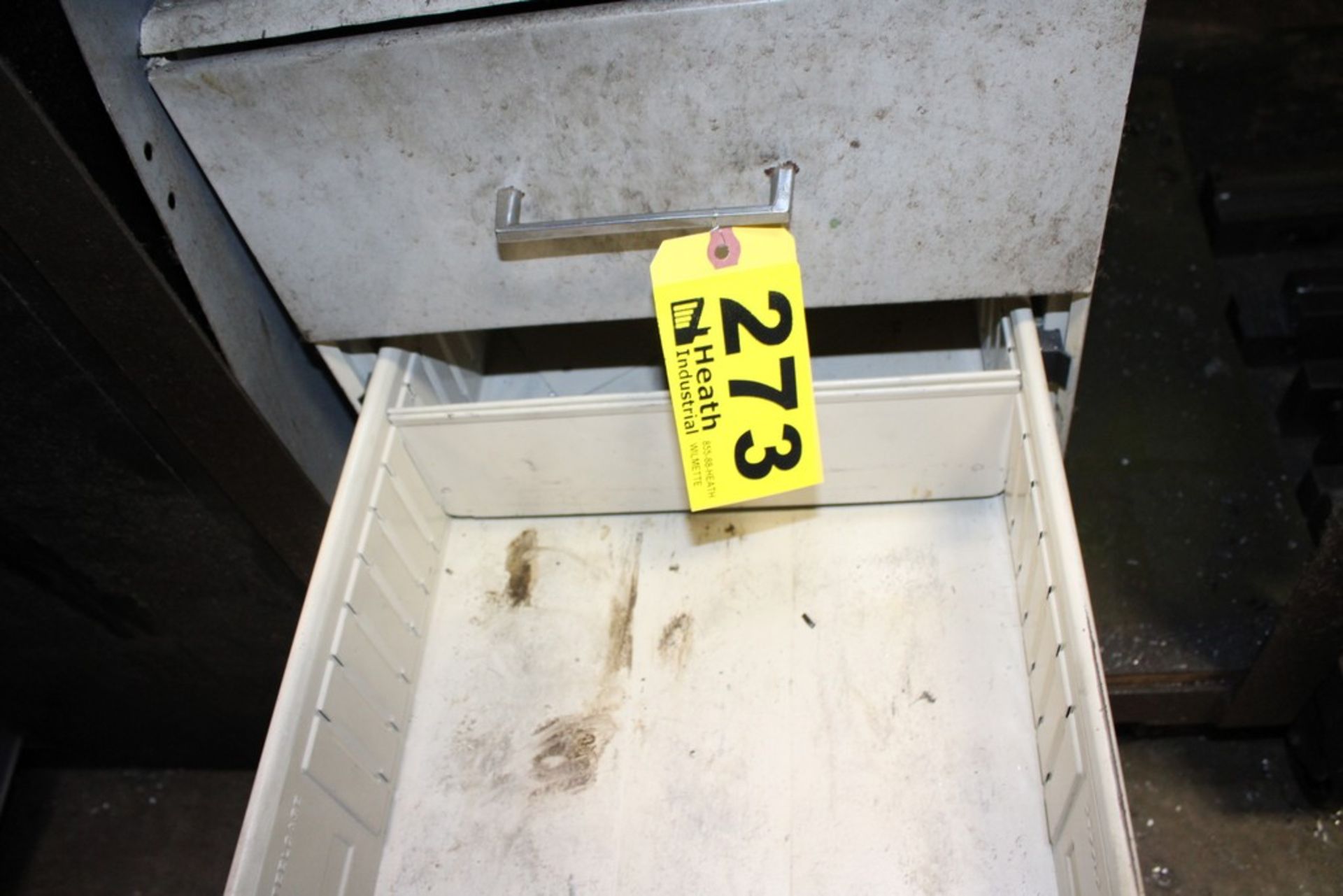 THREE DRAWER CABINET & STEEL SHOP CART - Image 3 of 3