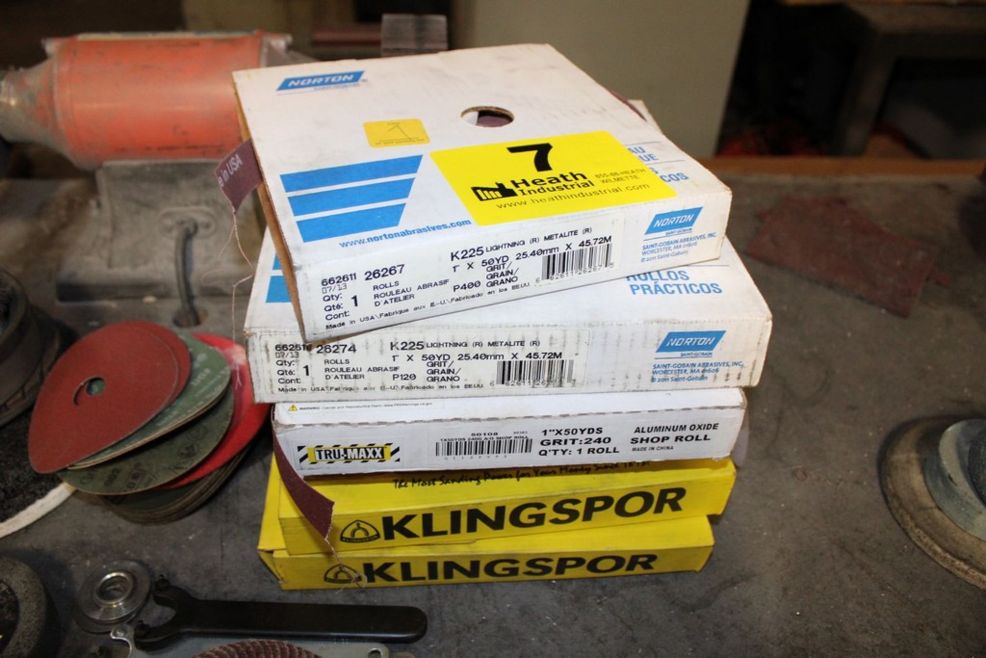 LARGE QTY OF NORTON, KLINGSPOOR & TRU-MAX 1" SHOP ROLLS, SANDING & CUTTING DISCS - Image 2 of 3