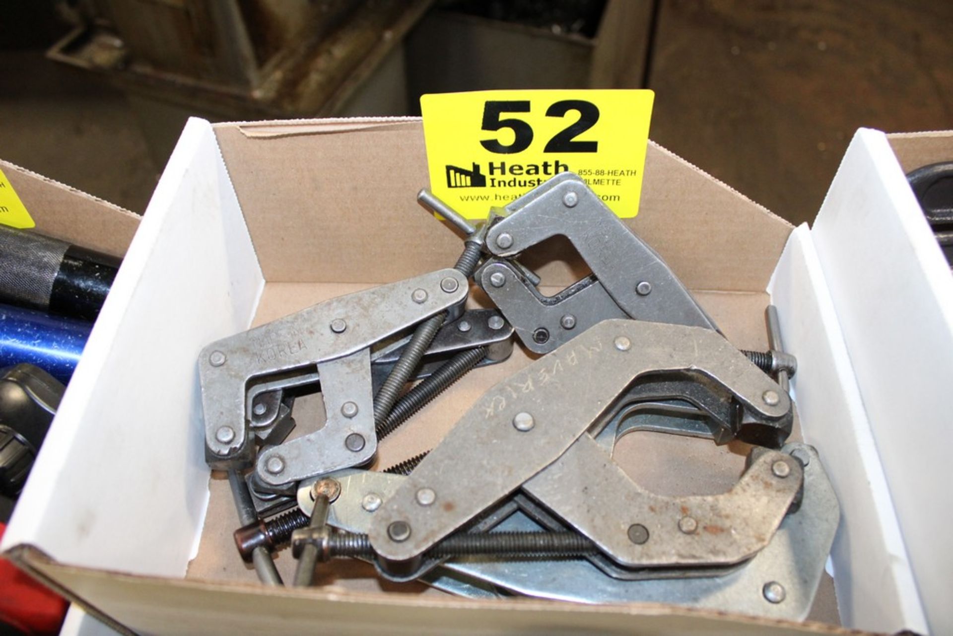 (5) KANT TWIST CLAMPS IN BOX