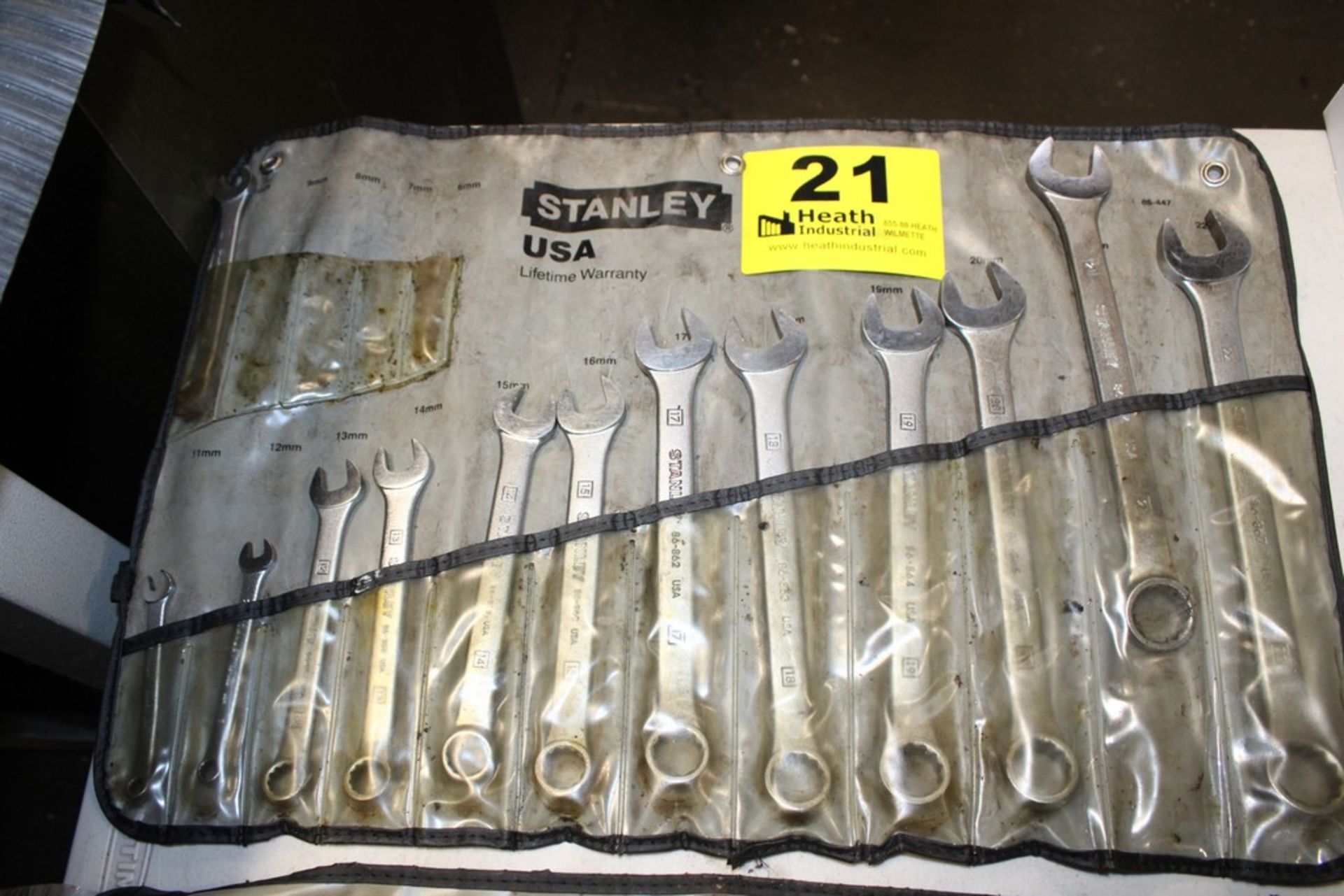 STANLEY (12) PIECE METRIC COMBINATION WRENCH SET, 6MM - 22MM