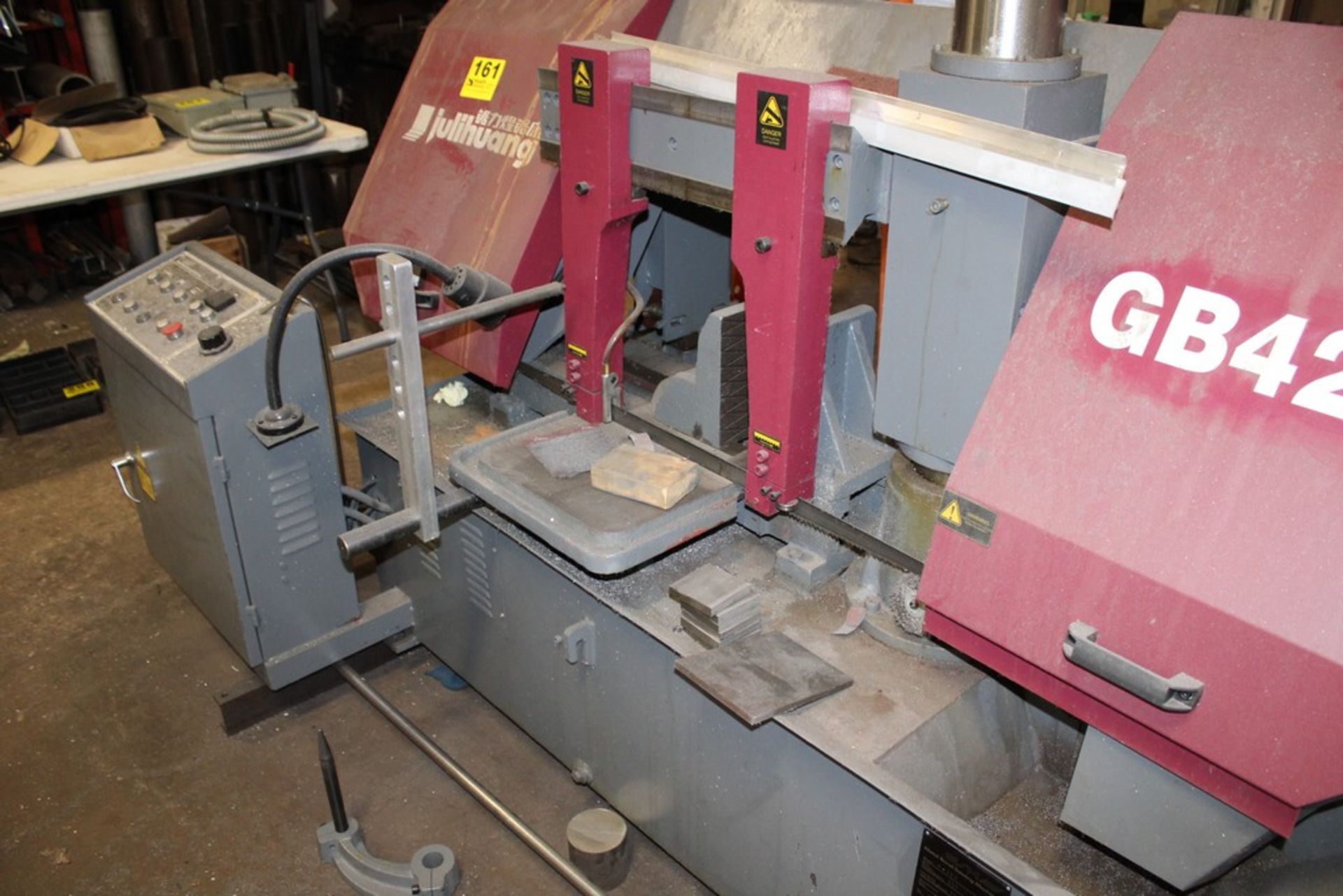 JULIHUANG 13-3/4” MODEL H-350 (GB4235) AUTOMATIC HORIZONTAL BAND SAW, S/N 4B566, APPROX. 13-3/4” - Image 5 of 9