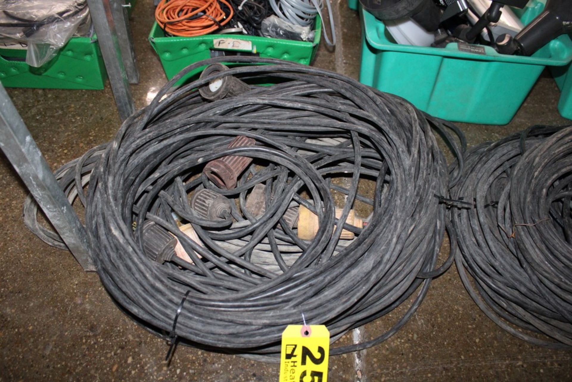 (5) EXTENSION CORDS