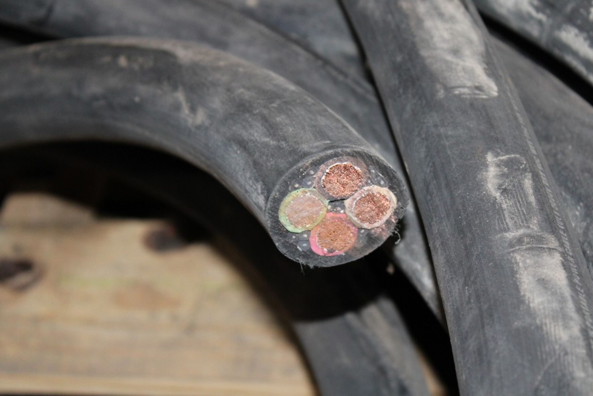 145 FT 4/C 3/0 POWER CABLE - Image 2 of 2