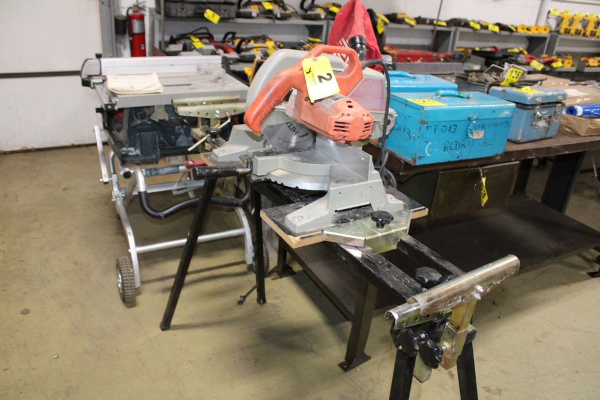 MILWAUKEE 10" MAGNUM MITRE SAW W/ PORTABLE MITRE SAW STAND - Image 3 of 4