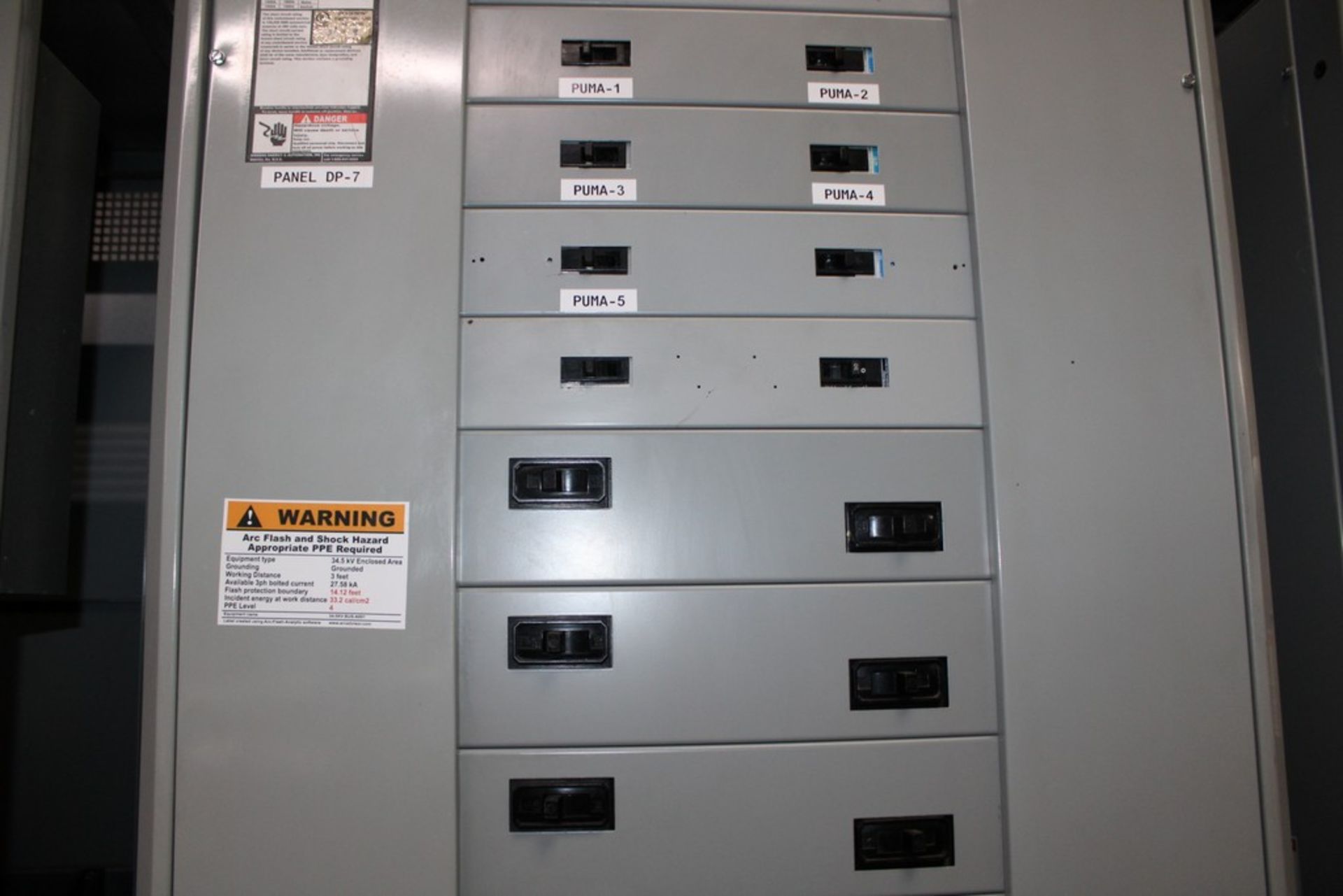 SIEMENS SWITCHBOARD CAT NO. SB3REV.A ENCLOSURE, SUPPLY MAINS-1600A, SUPPLY NEUTRAL-1600A, A, 30" X - Image 2 of 10