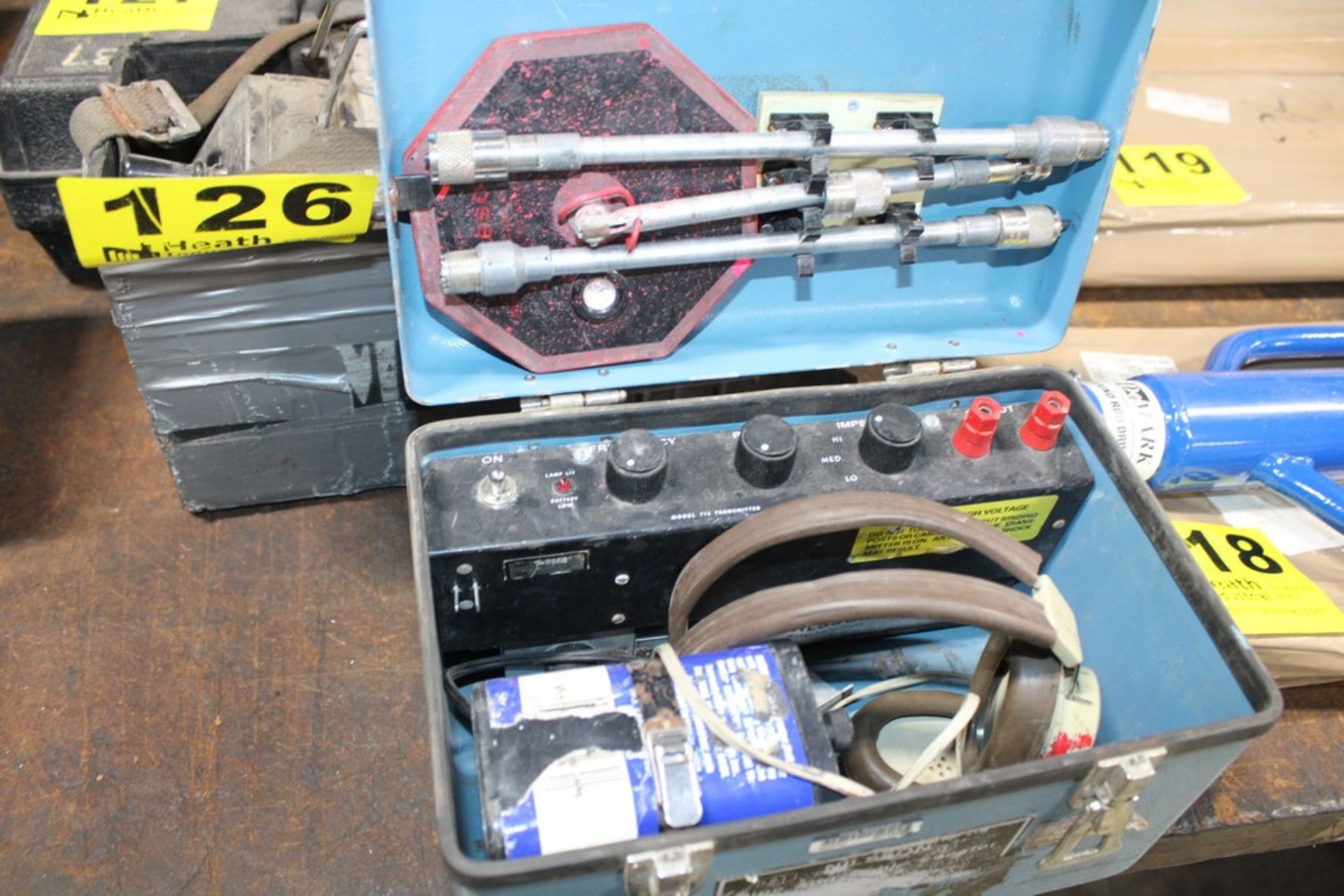 NILSON MODEL 715 TRANSMITTER W/ HEADSET