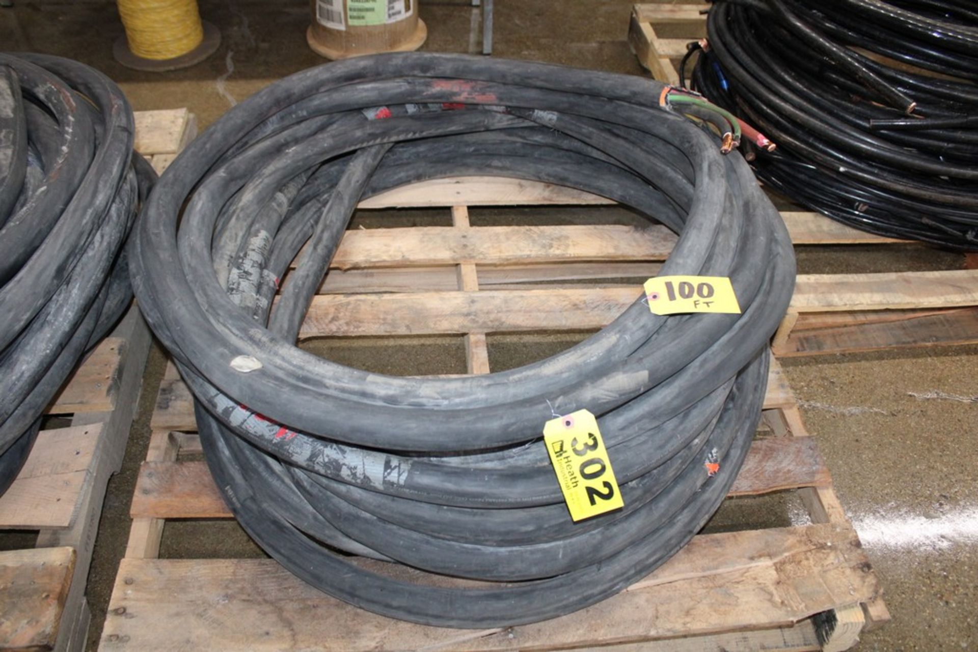 100 FT 4/C 3/0 POWER CABLE