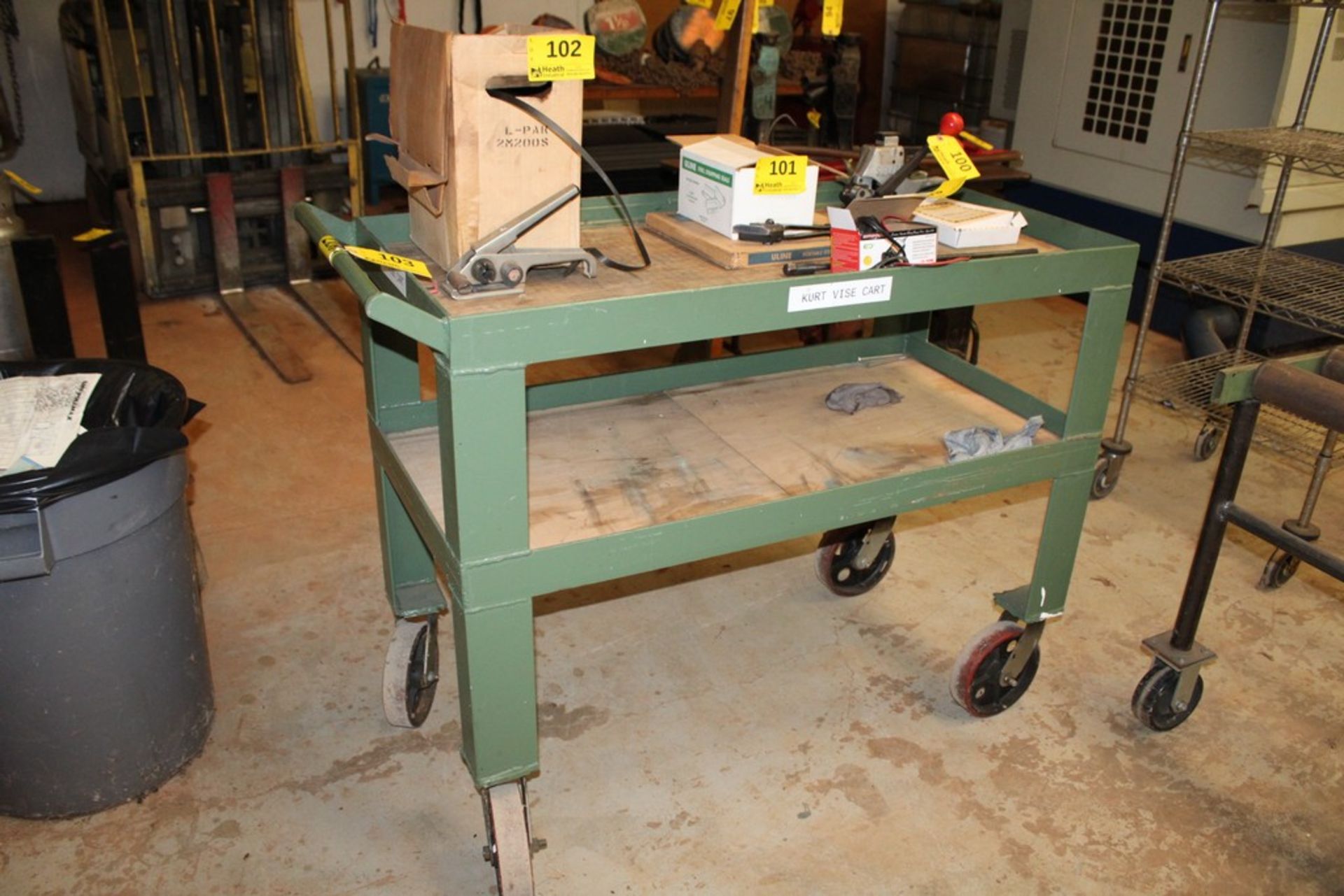 HEAVY DUTY SHOP CART, 48" X 24" X 39"