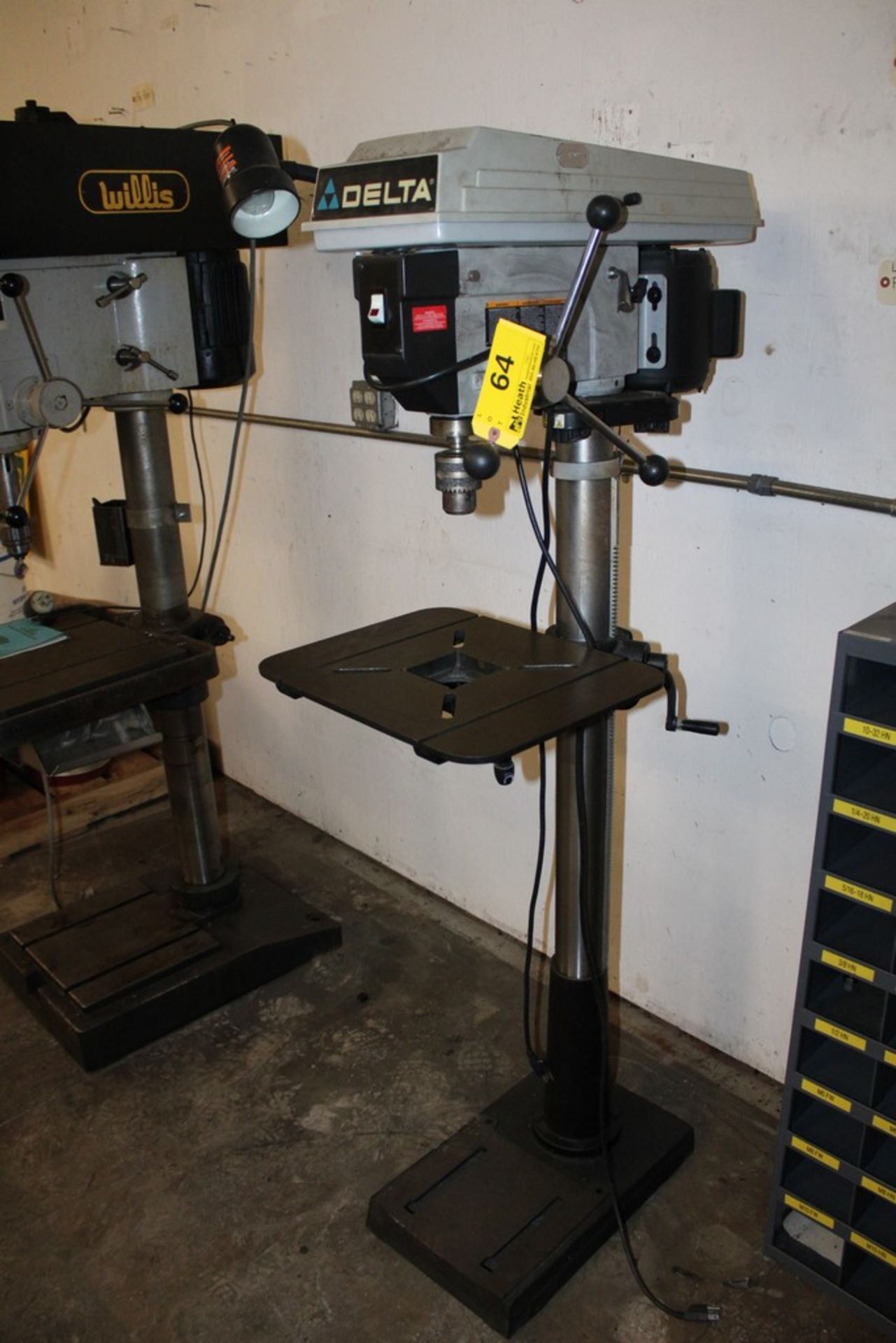 DELTA MODEL 17-950L 16-1/2" FLOOR STANDING DRILL PRESS, 14" X 18" SLOTTED TABLE, WORK LIGHT - Image 4 of 5