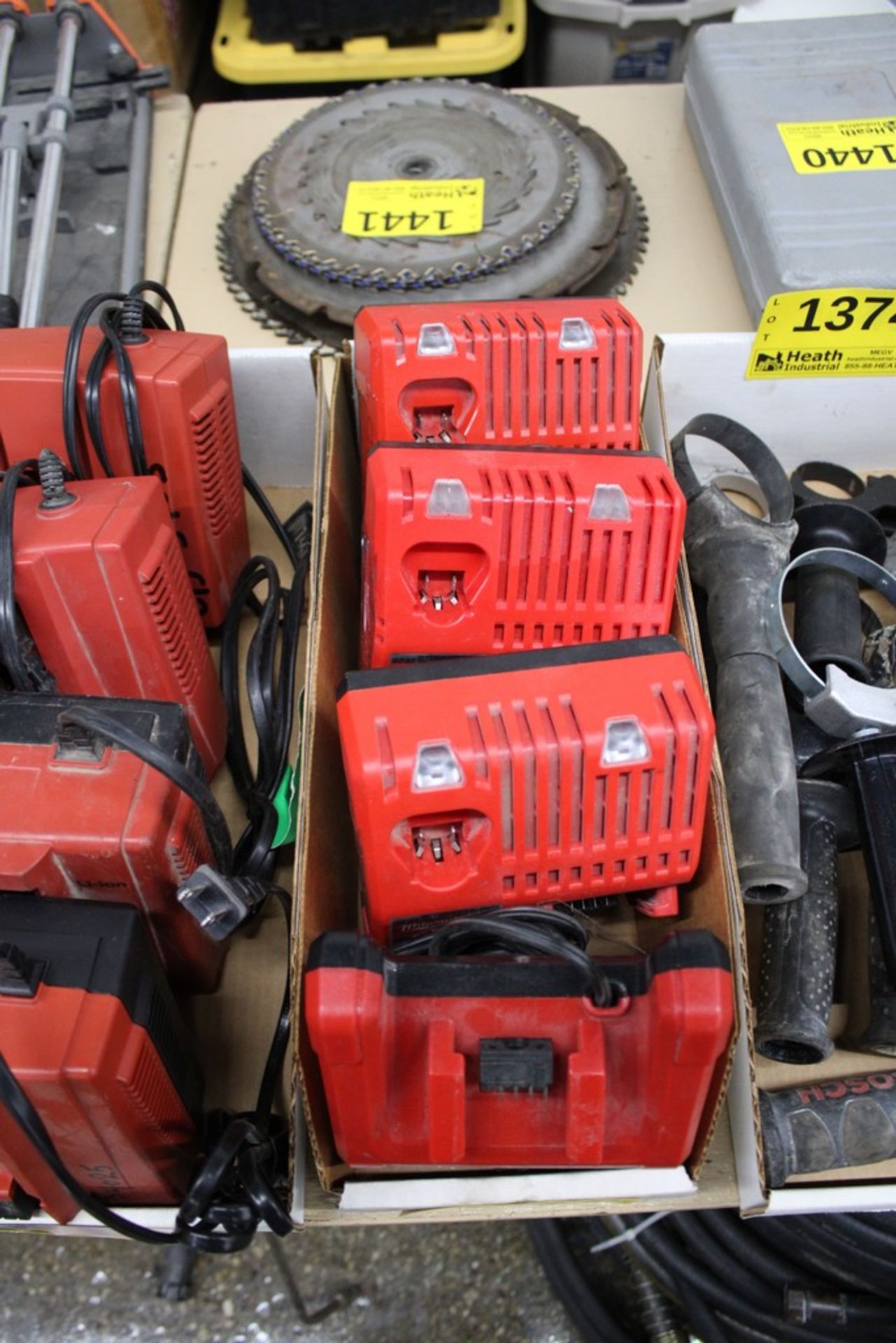 (4) MILWAUKEE M12 & M18 BATTERY CHARGERS