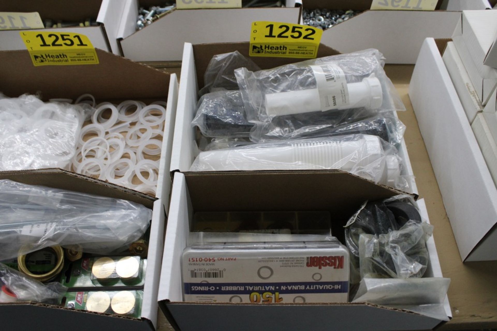 (2) BOXES O-RINGS & PLASTIC DRAIN PIPES