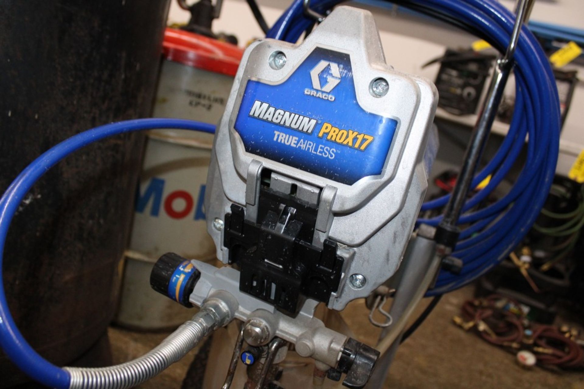 GRACO PROX17 MAGNUM AIRLESS PAINT SPRAYER - Image 2 of 2