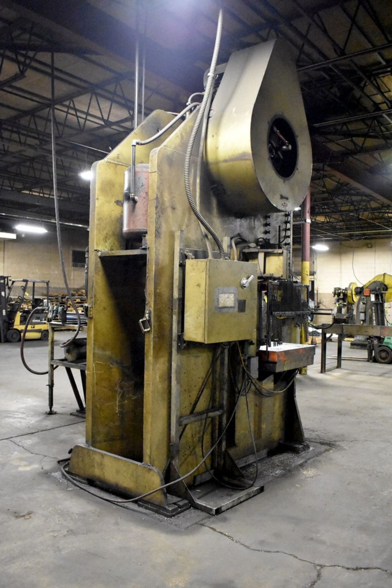 Rousselle Model G1-200 Back Geared Gap Frame Punch Press, 200 Ton - 8" Stroke - 32" x 50" Bed Area - - Image 9 of 11